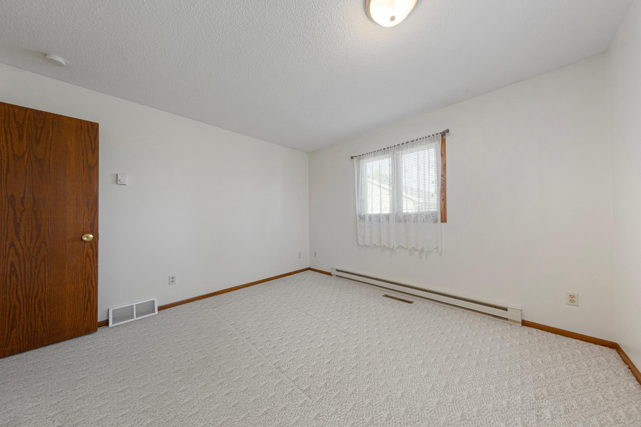 400 Beverly Street Property Photo 32