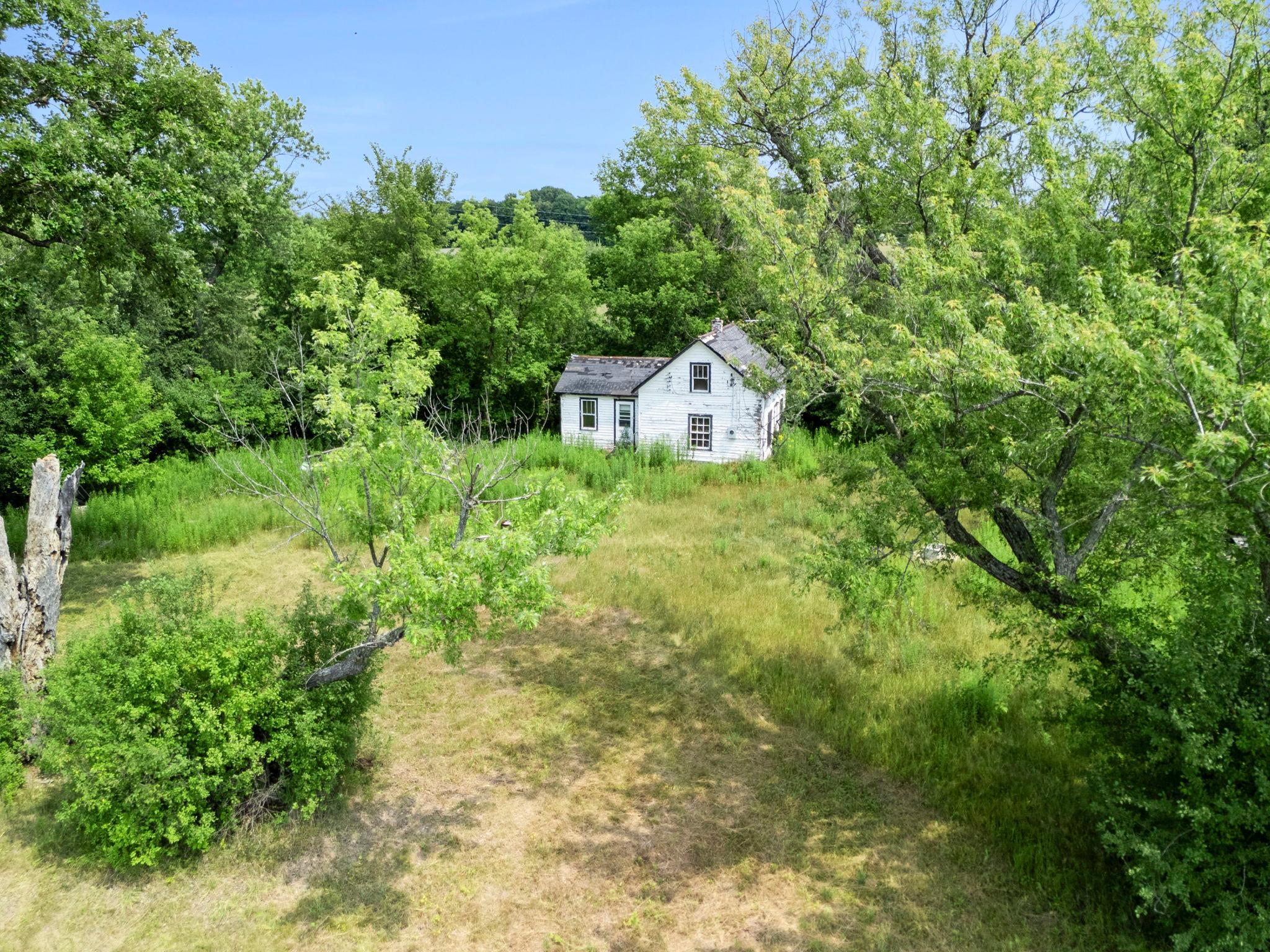 1587 270th Avenue Property Photo 32