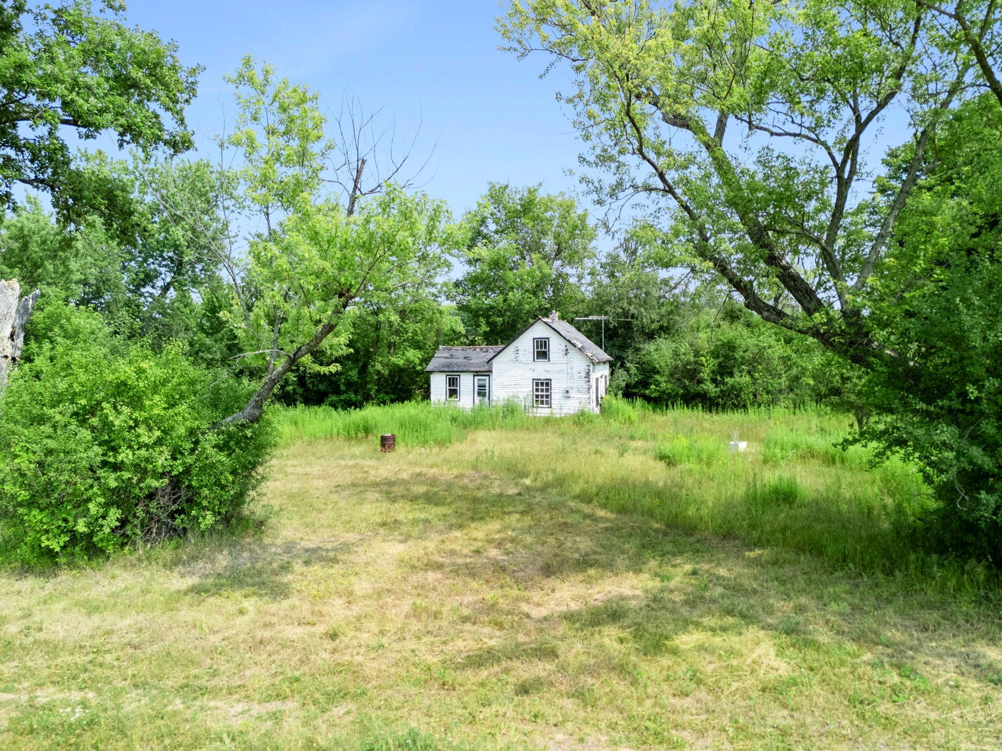 1587 270th Avenue Property Photo 33