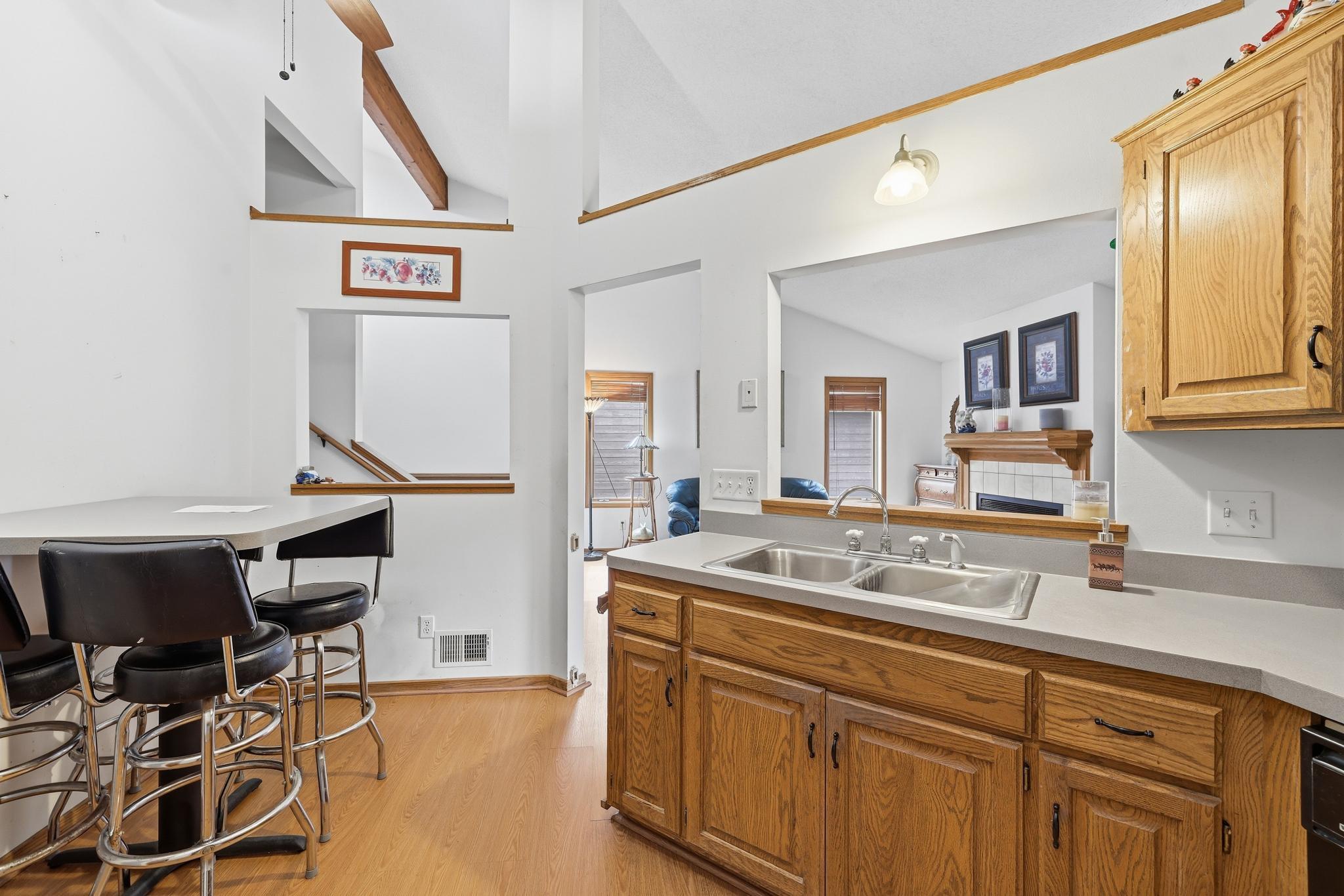 5361 Emerald Way Property Photo 11