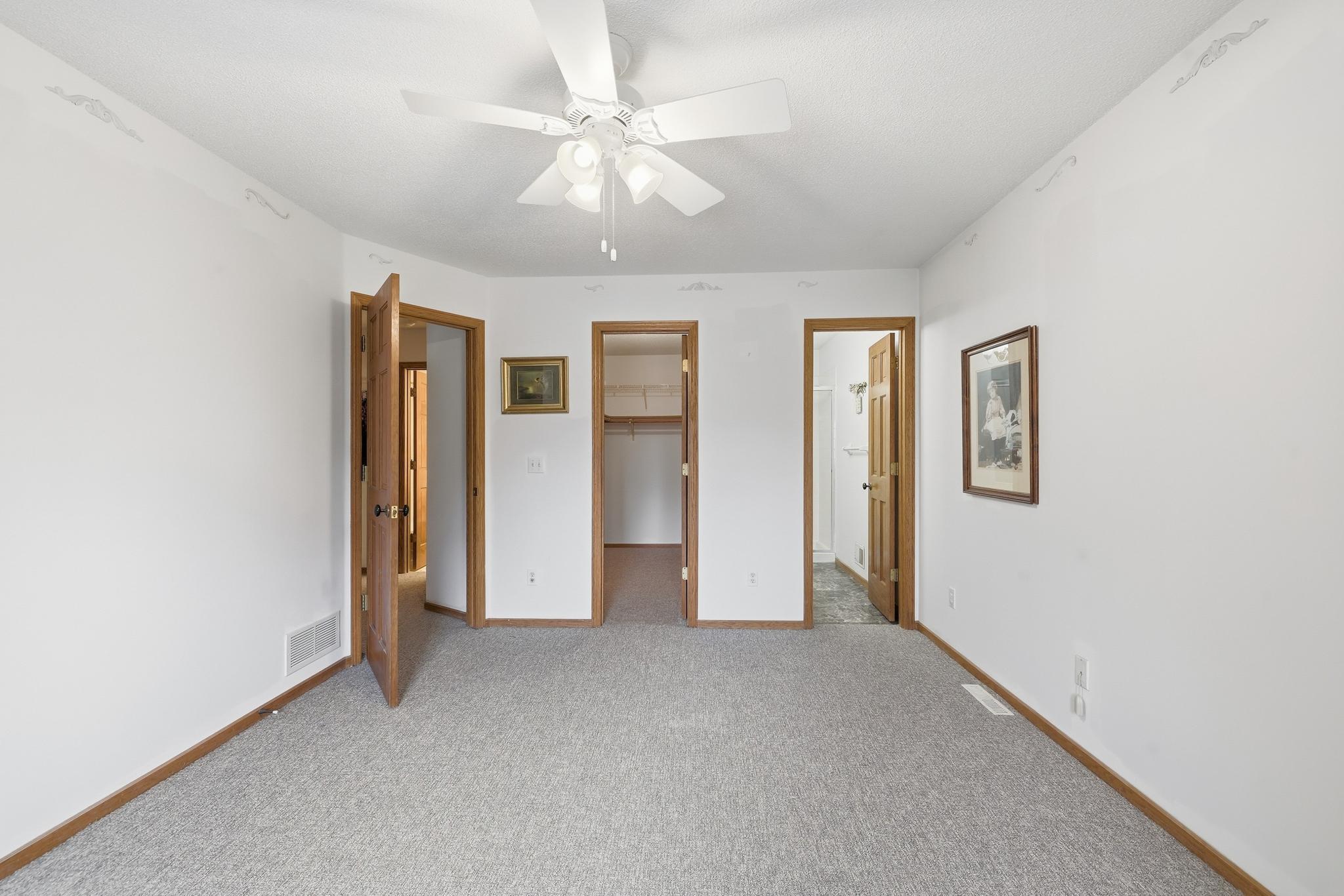 5361 Emerald Way Property Photo 13