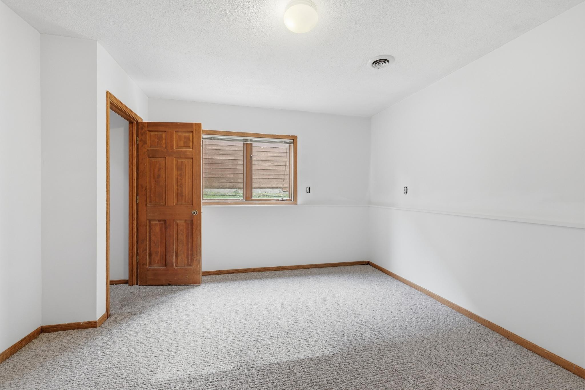 5361 Emerald Way Property Photo 17