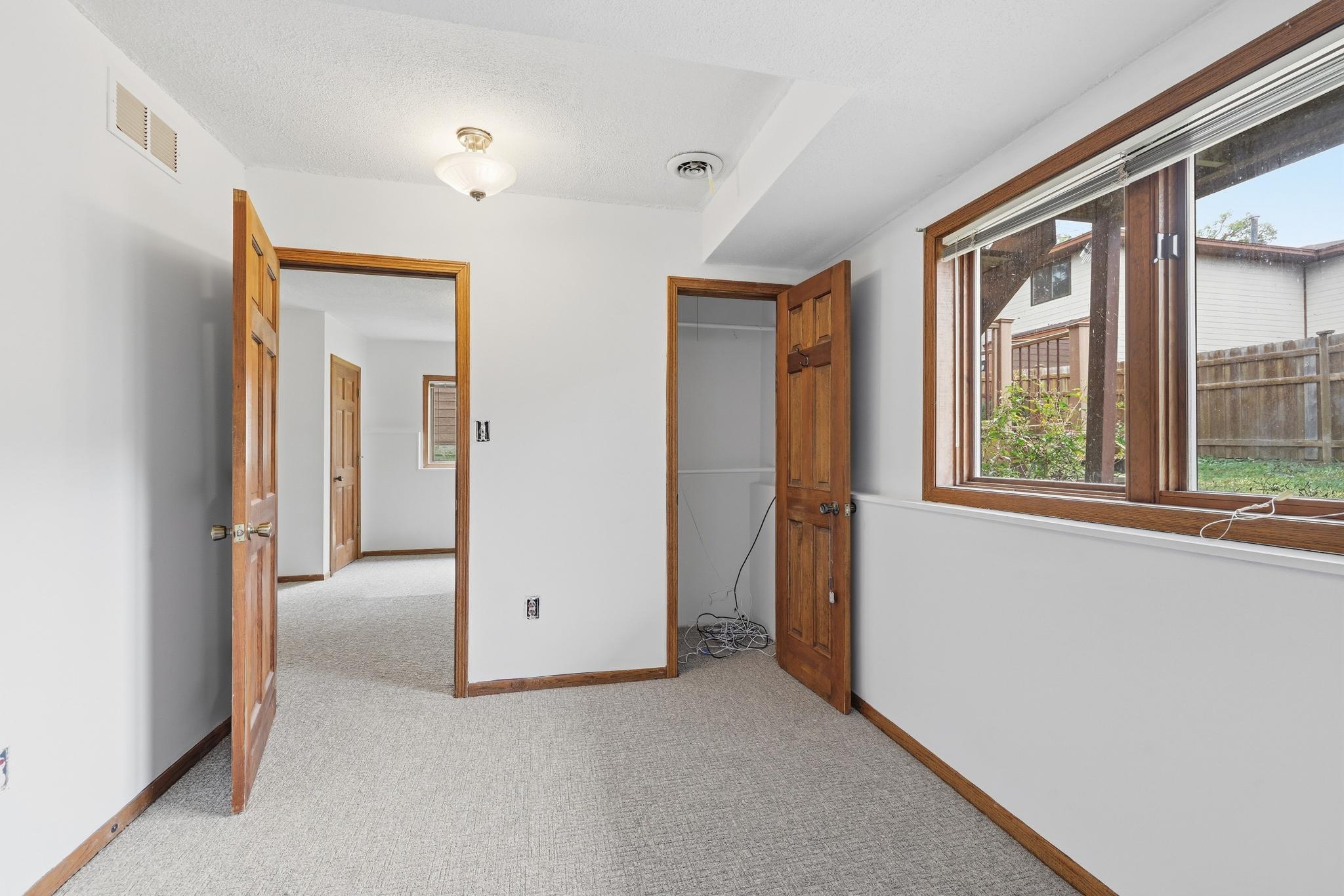 5361 Emerald Way Property Photo 22