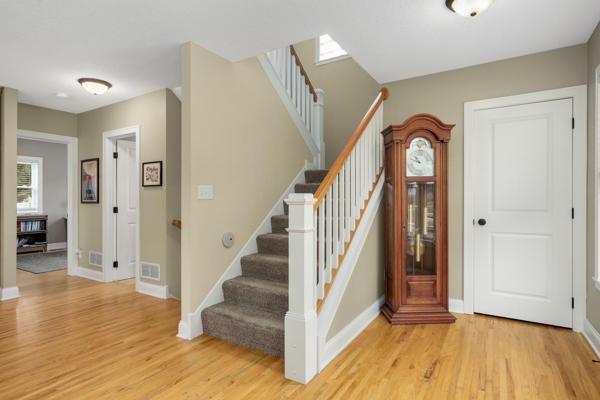 1636 Saunders Avenue Property Photo 18