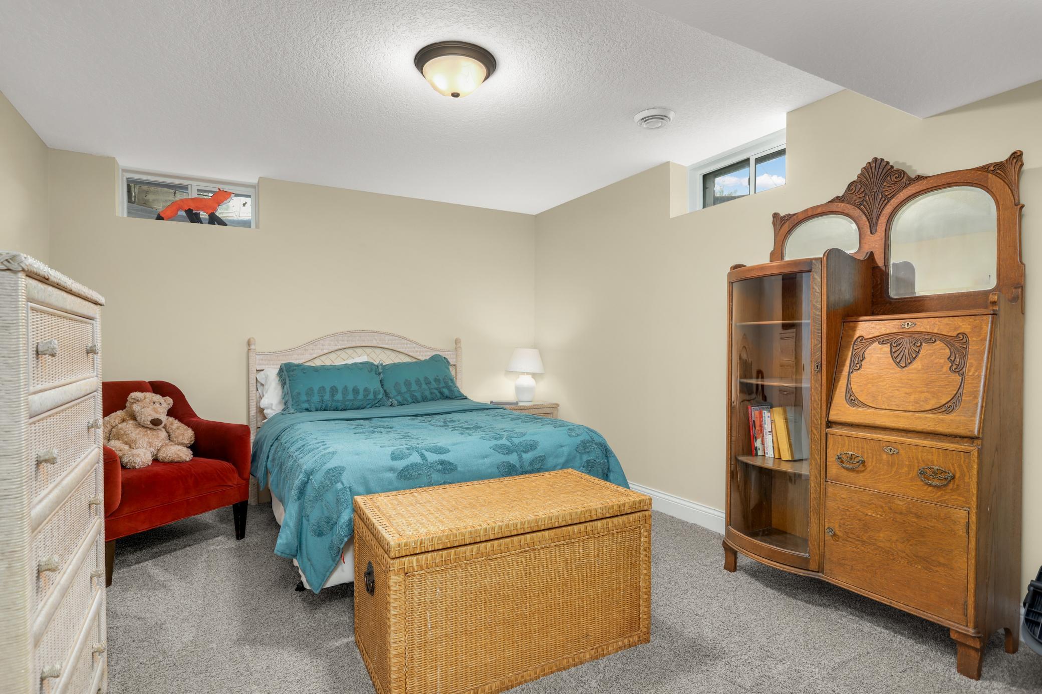 1636 Saunders Avenue Property Photo 29