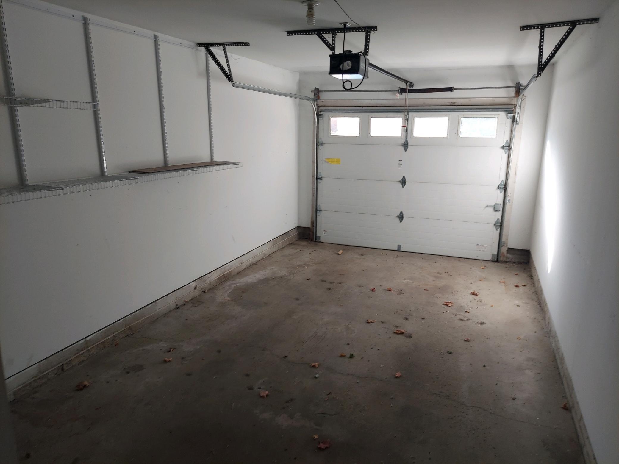 116 Rockford Avenue E Property Photo 12
