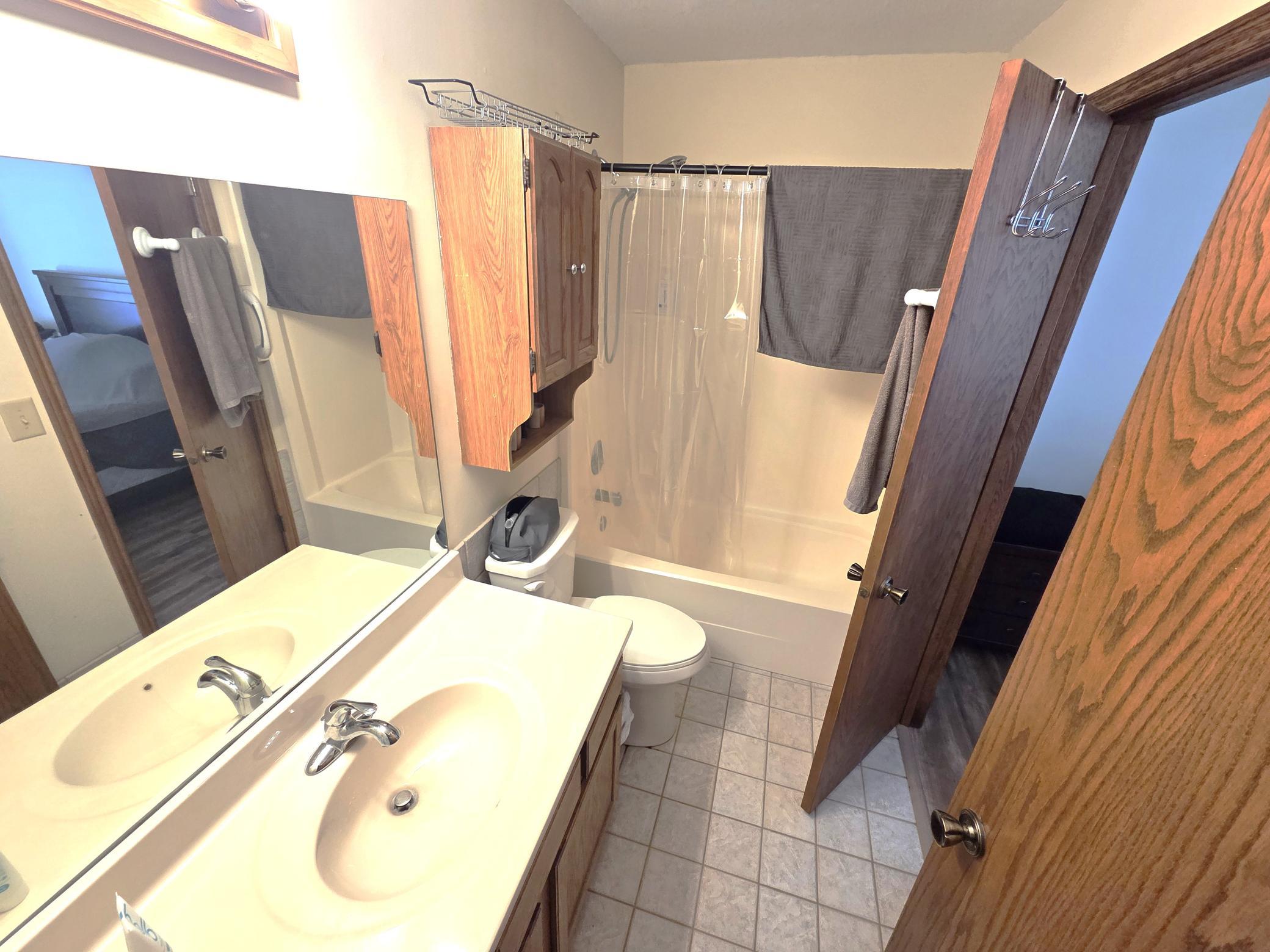 116 Rockford Avenue E Property Photo 13