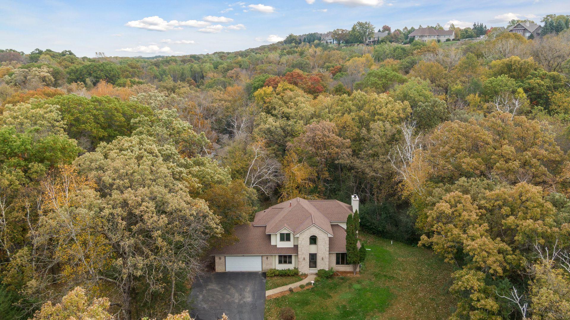 230 Plainview Drive Property Photo 2