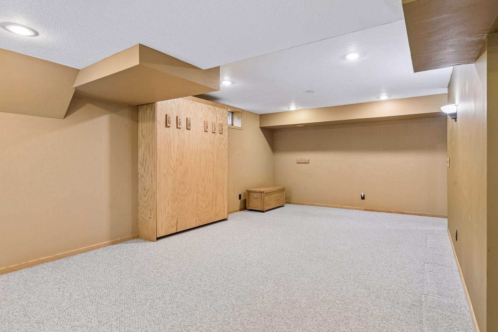 230 Plainview Drive Property Photo 31