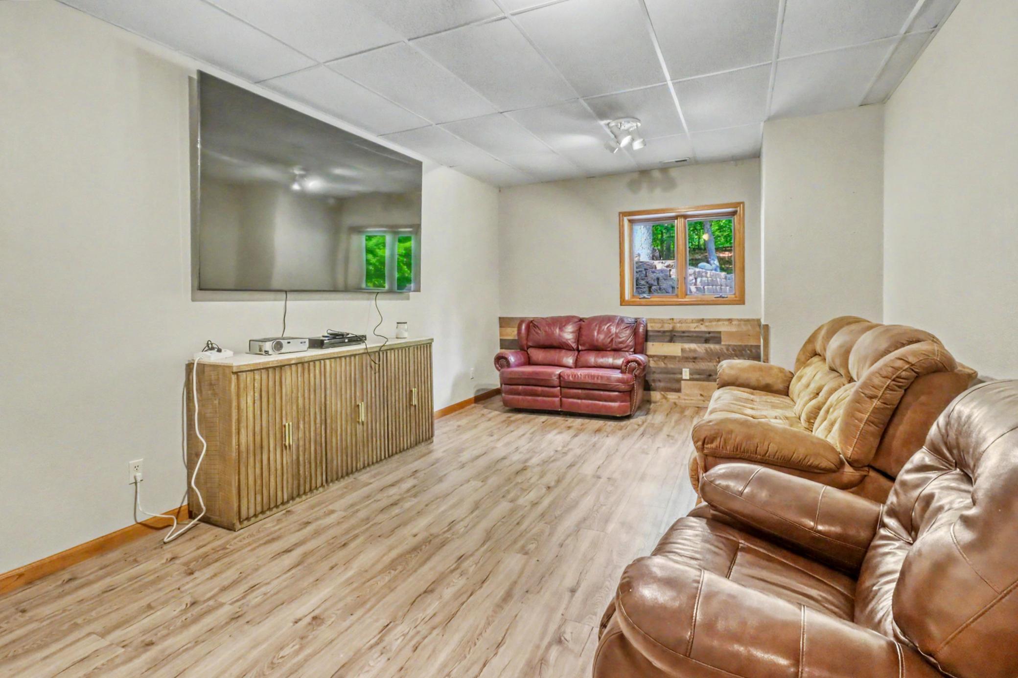 49618 Leek Lake Drive Property Photo 60