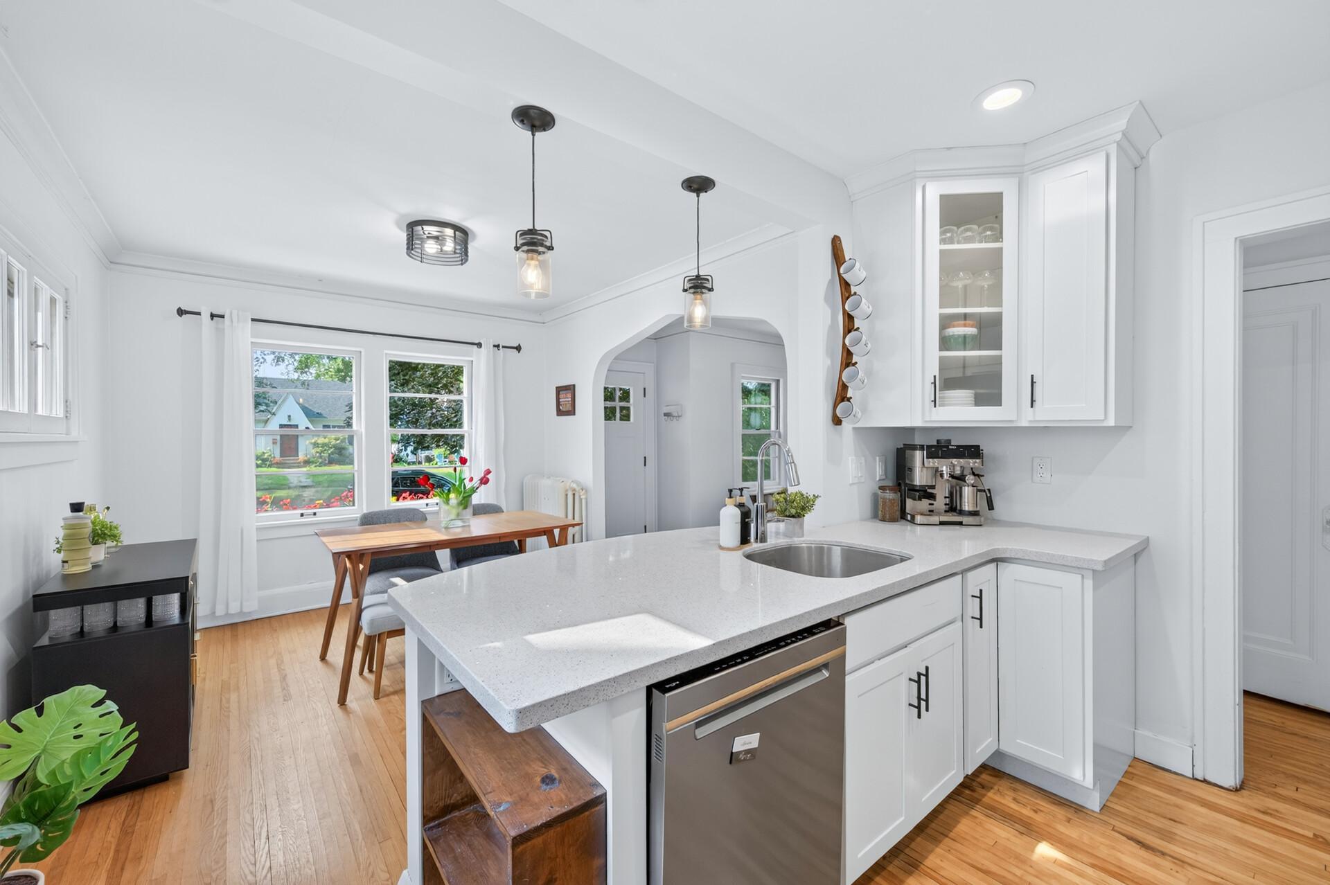 2191 Eleanor Avenue Property Photo 14