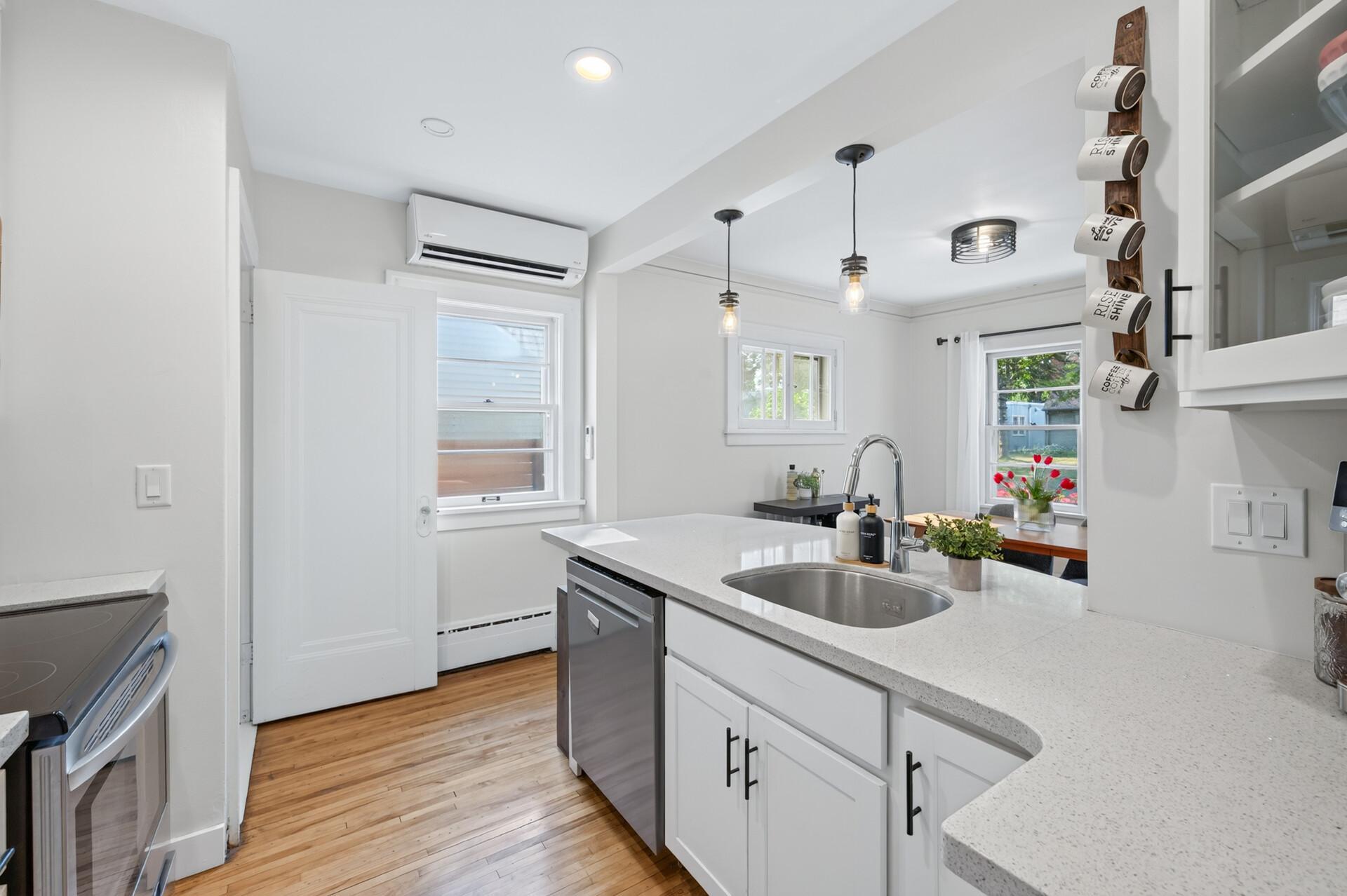 2191 Eleanor Avenue Property Photo 15