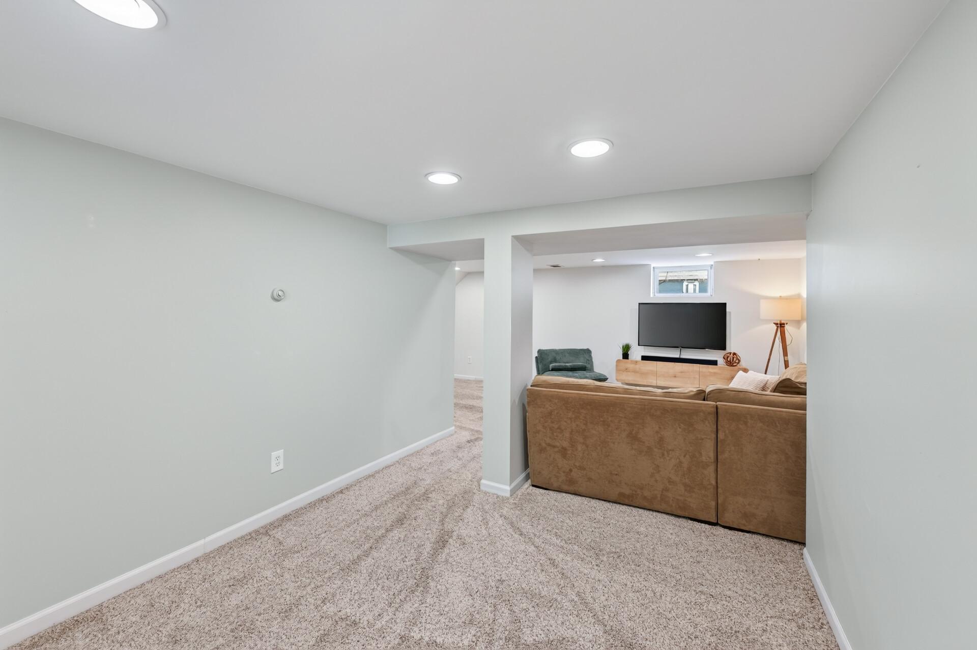 2191 Eleanor Avenue Property Photo 28
