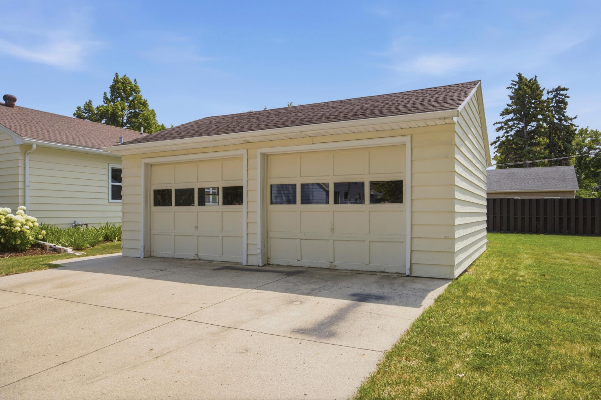 1403 3rd Street S Property Photo 38