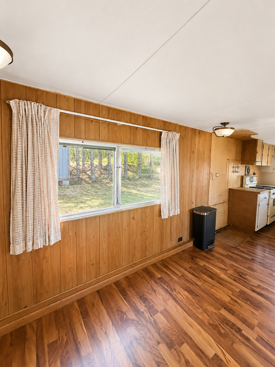 49410 Center Point Road Property Photo 12