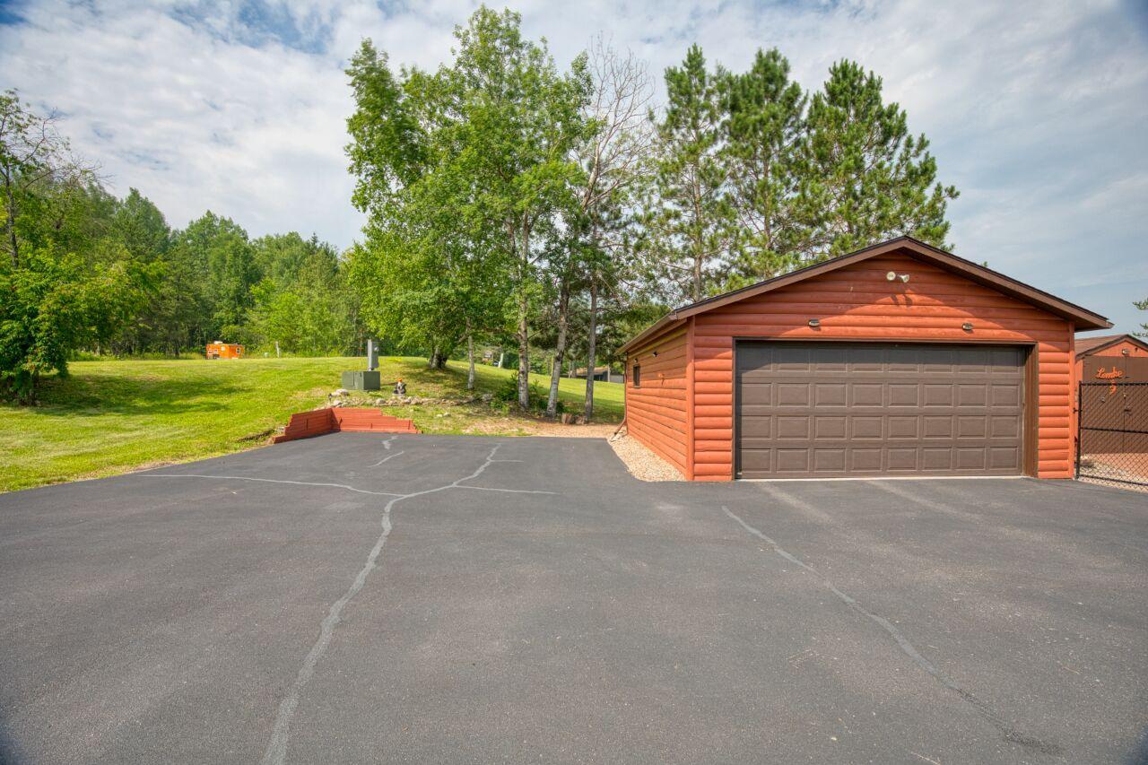 16250 Maple Knoll Drive Property Photo 13