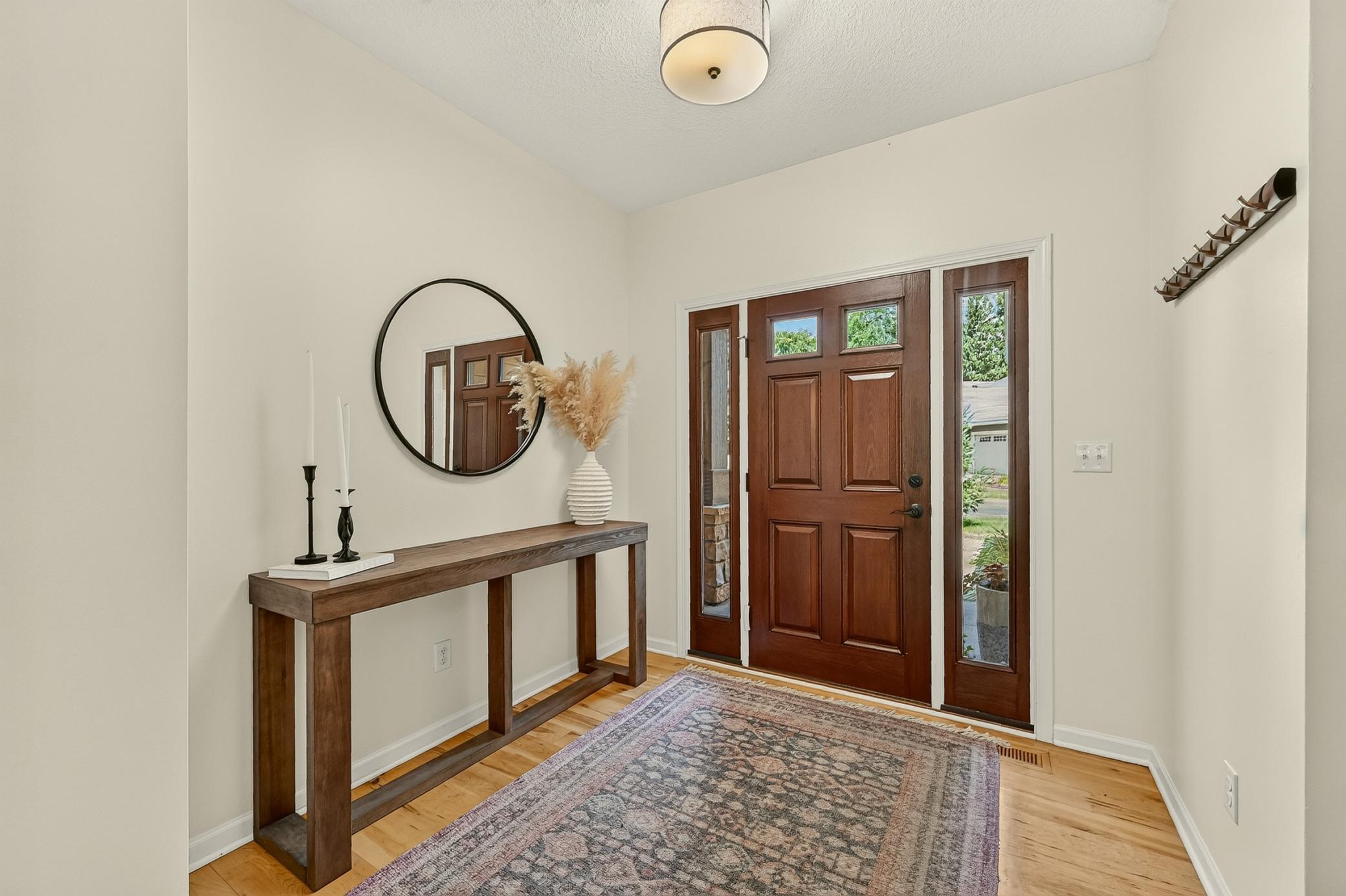 558 Panorama Circle Nw Property Photo 2