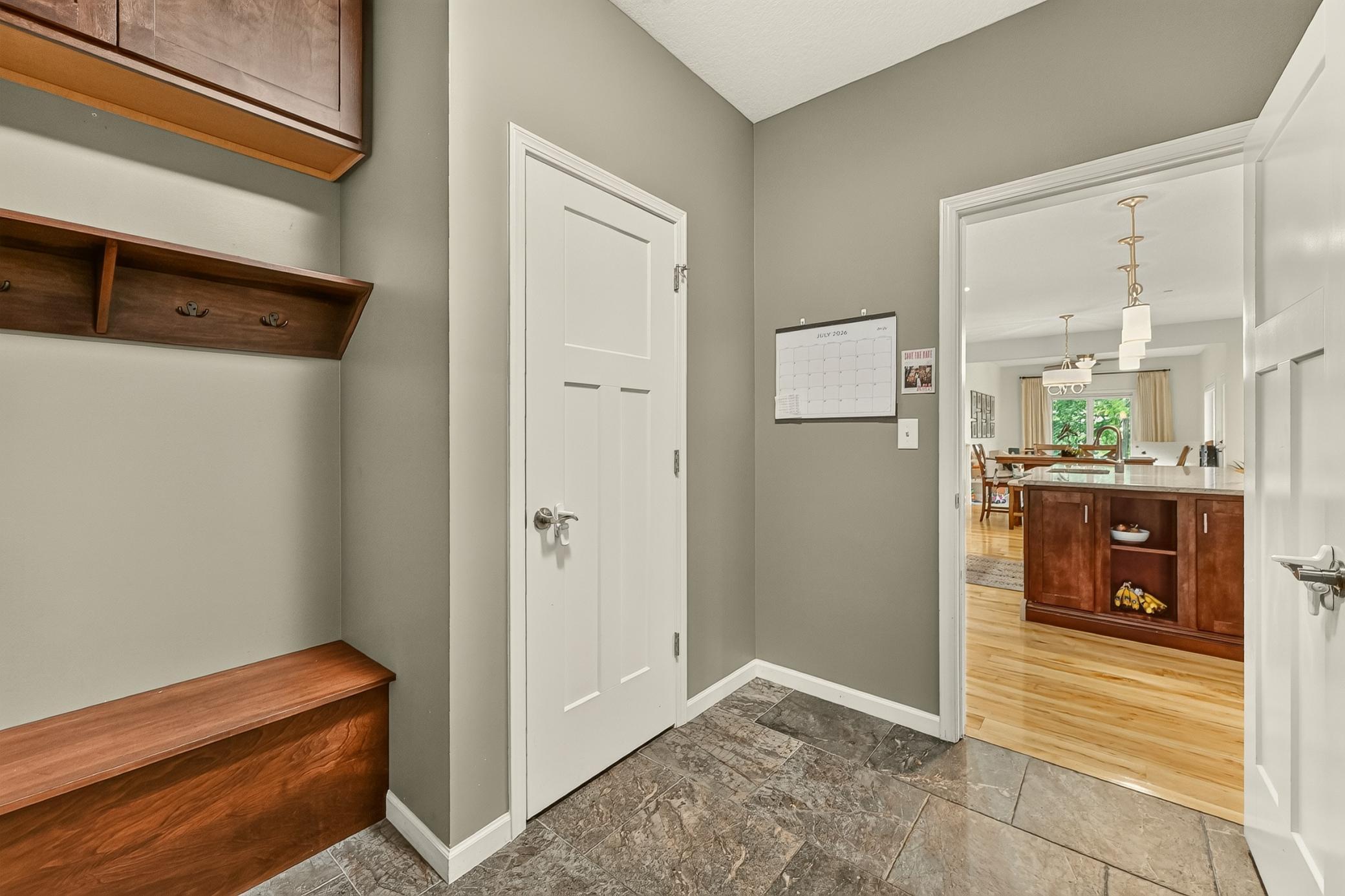 558 Panorama Circle Nw Property Photo 17