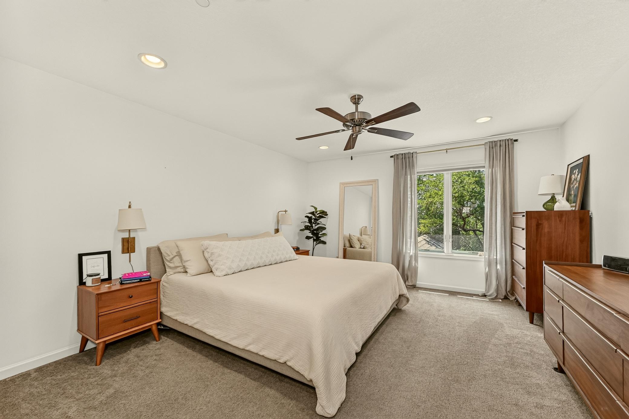 558 Panorama Circle Nw Property Photo 19