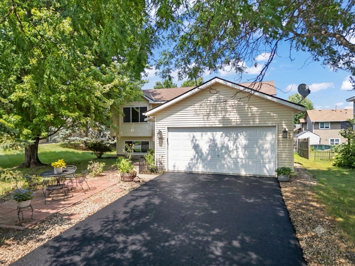 5419 185th Street W Property Photo 1