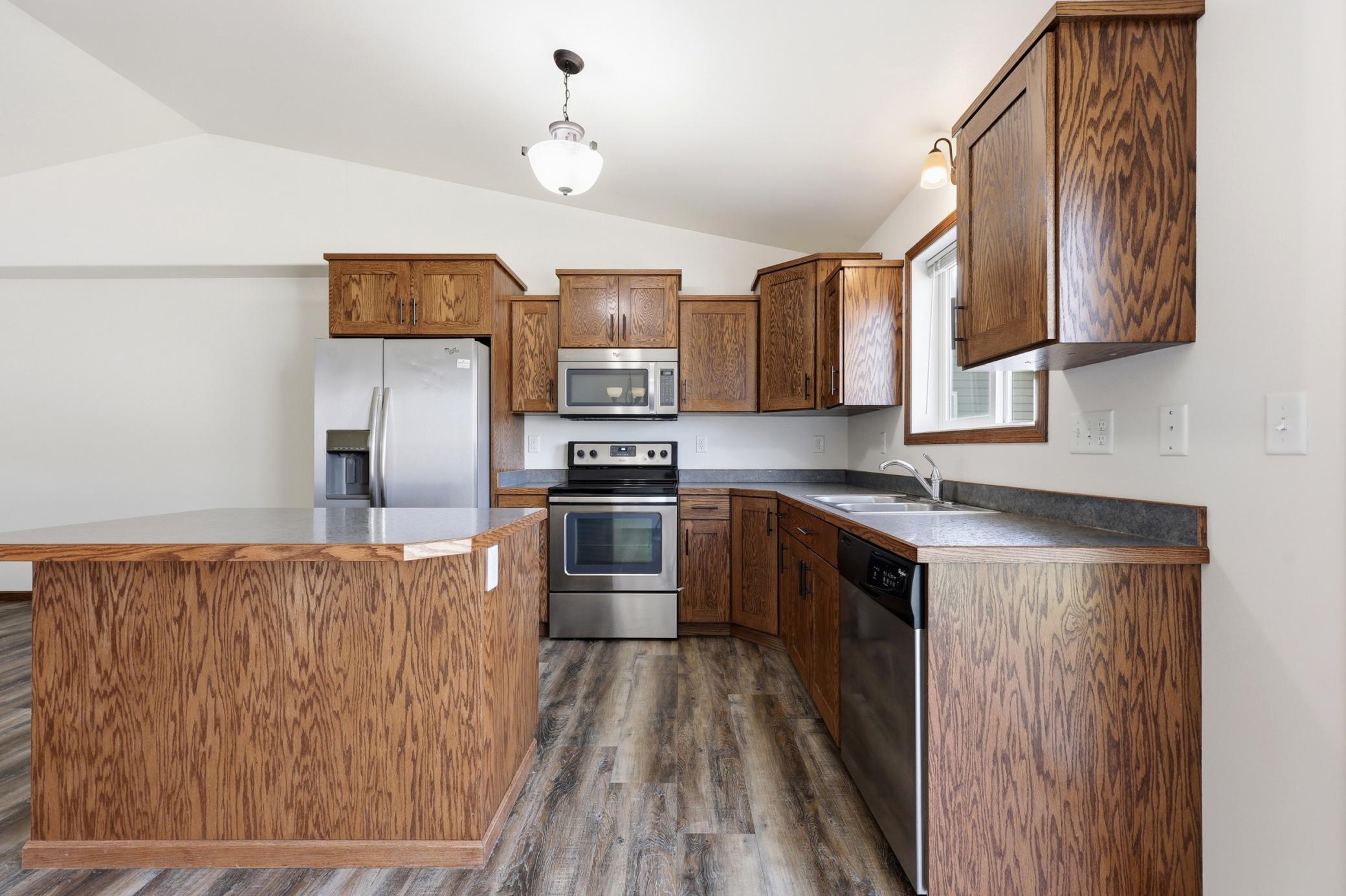 1224 S Beach Way Property Photo 4