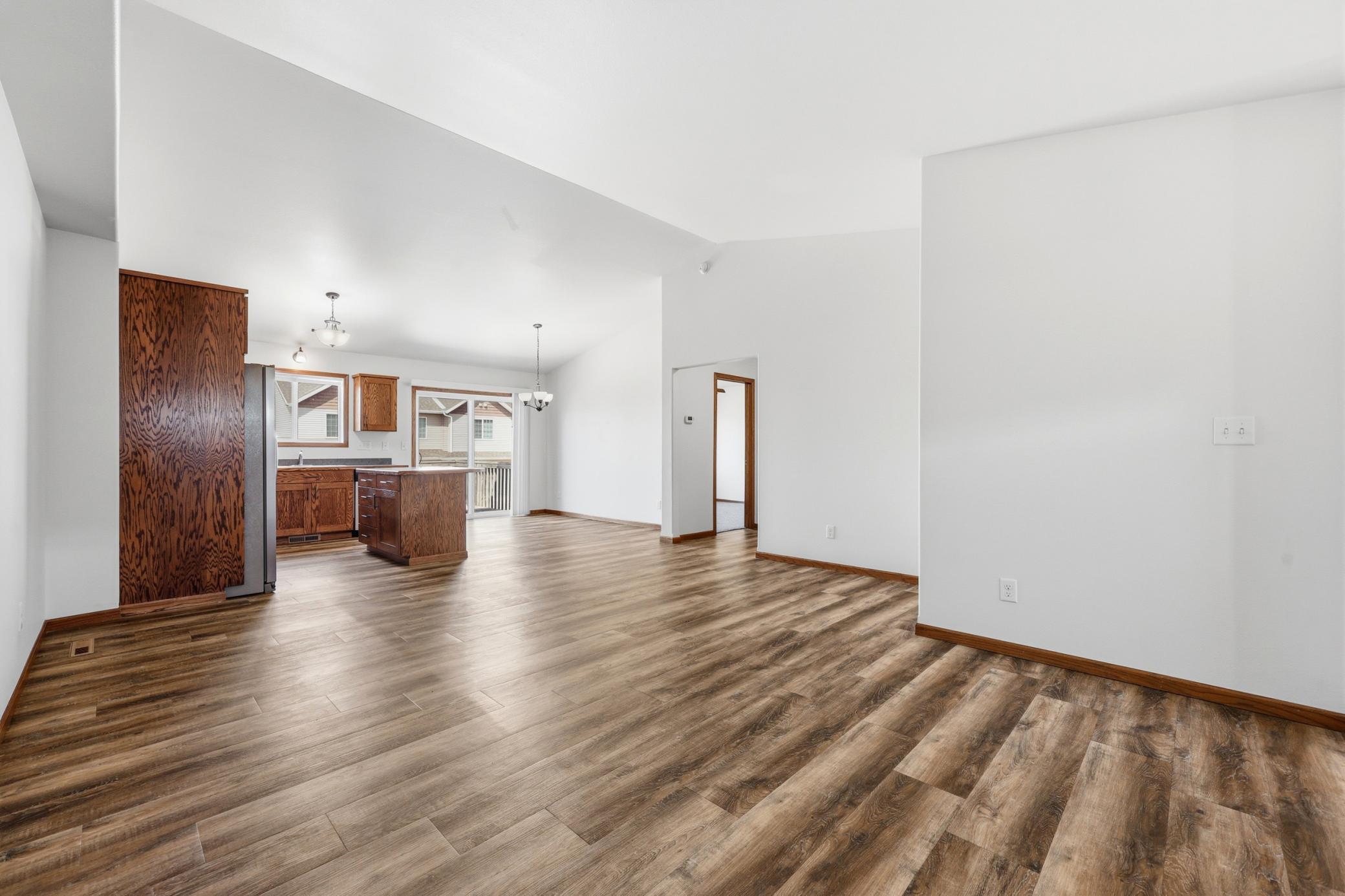 1224 S Beach Way Property Photo 5