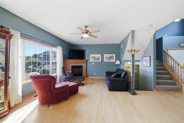 1615 Rolling Hills Lane Property Photo 3