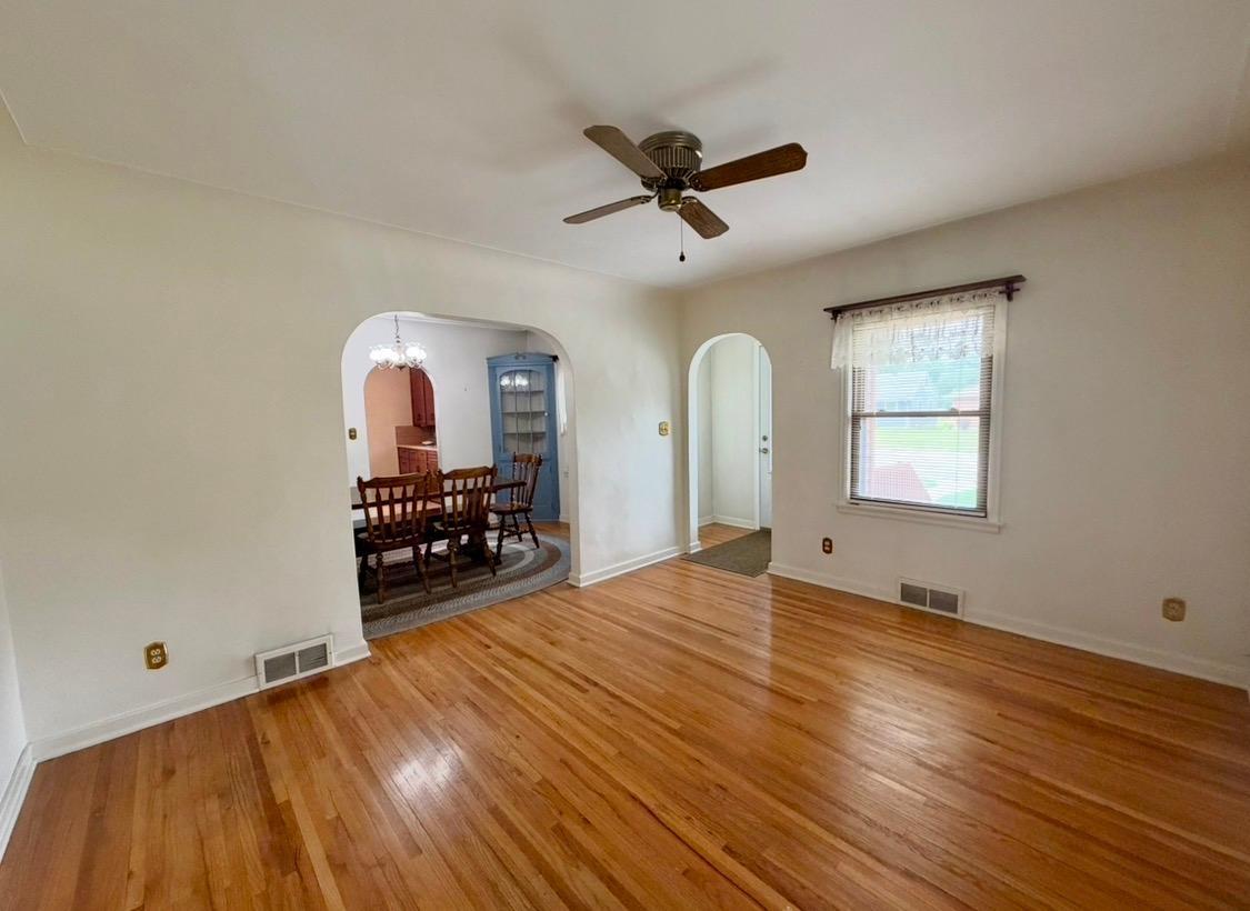 401 S 7th Street Property Photo 10