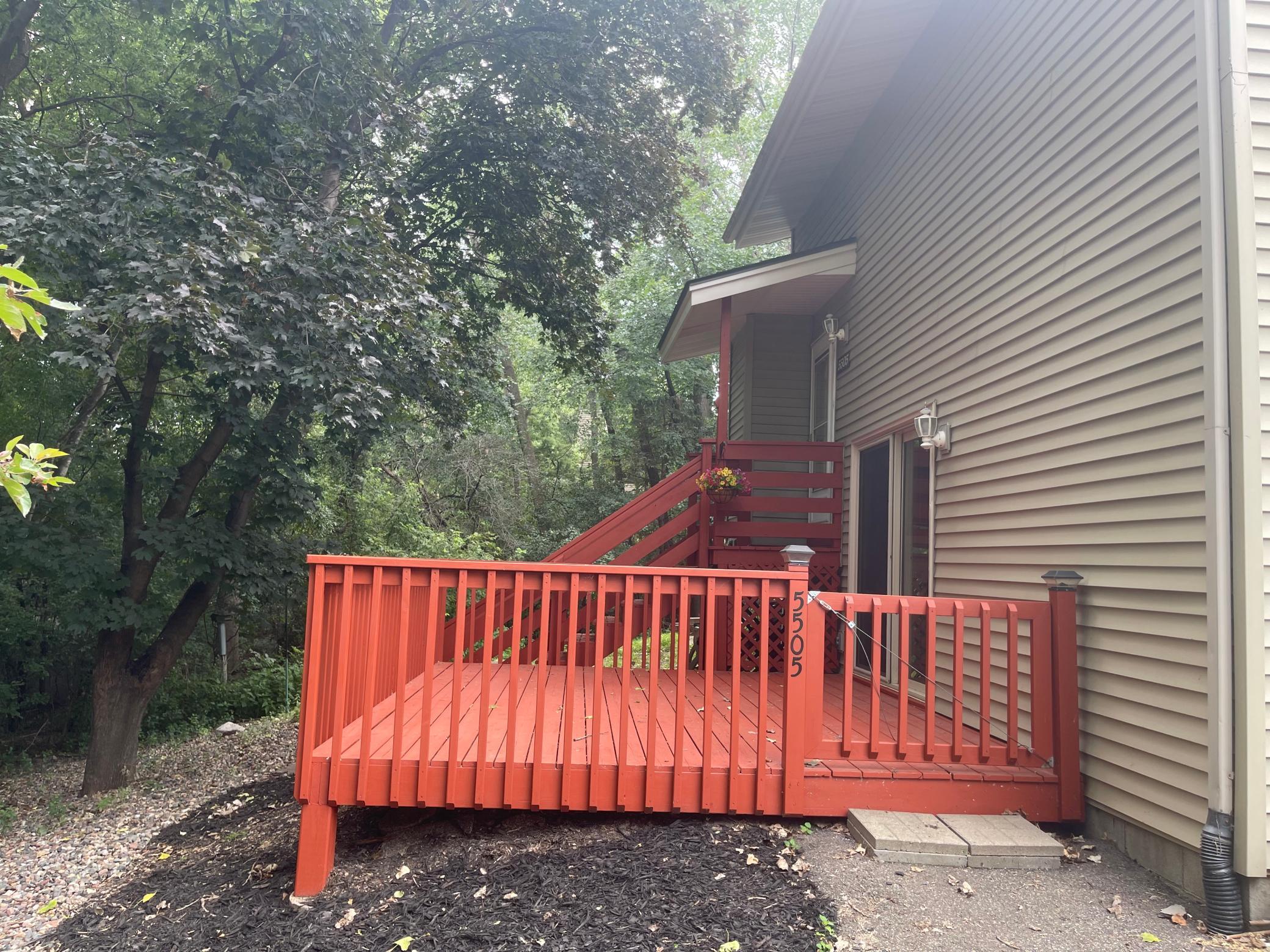 5505 E Bavarian Pass Property Photo 6