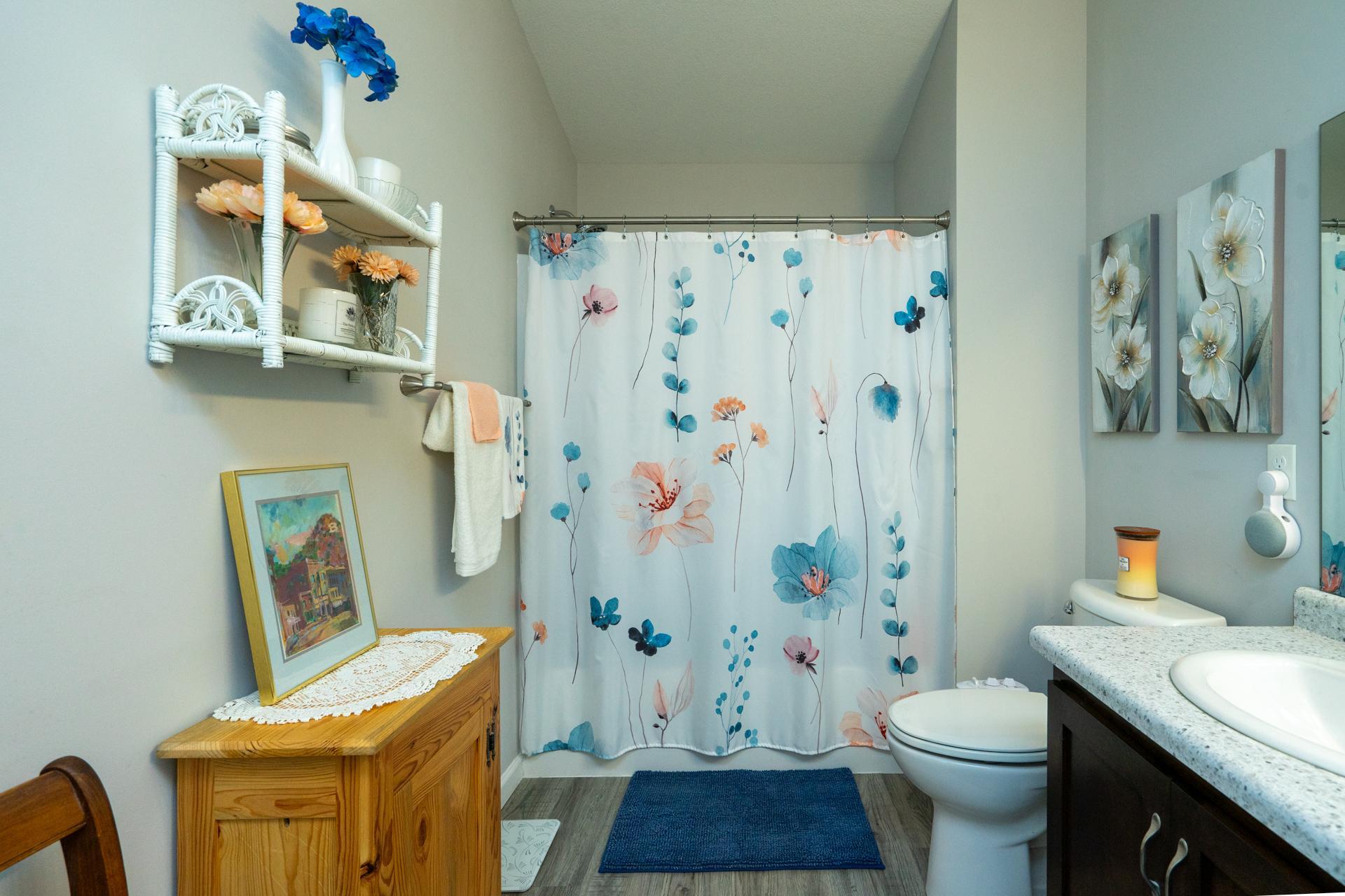 842 Holton Avenue Property Photo 19