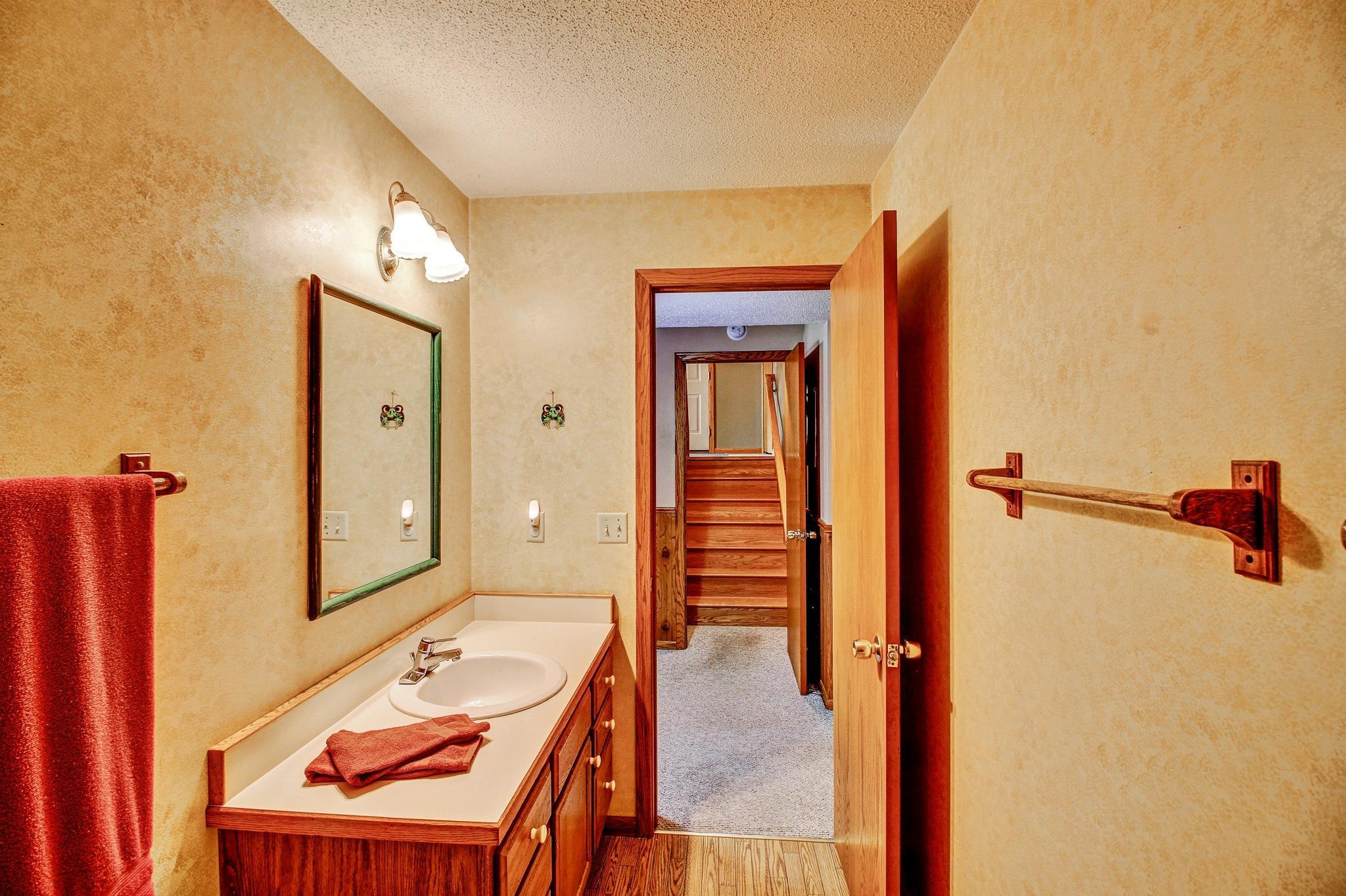 903 North St E Property Photo 22