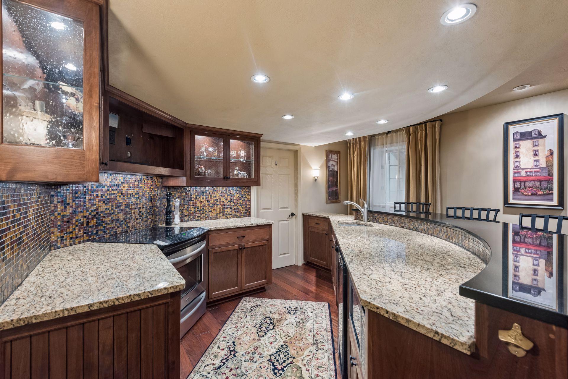 8235 Enclave Cove Property Photo 50