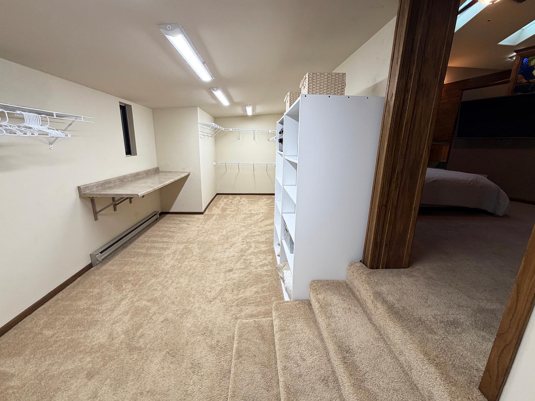 990 Blackoak Road Property Photo 32