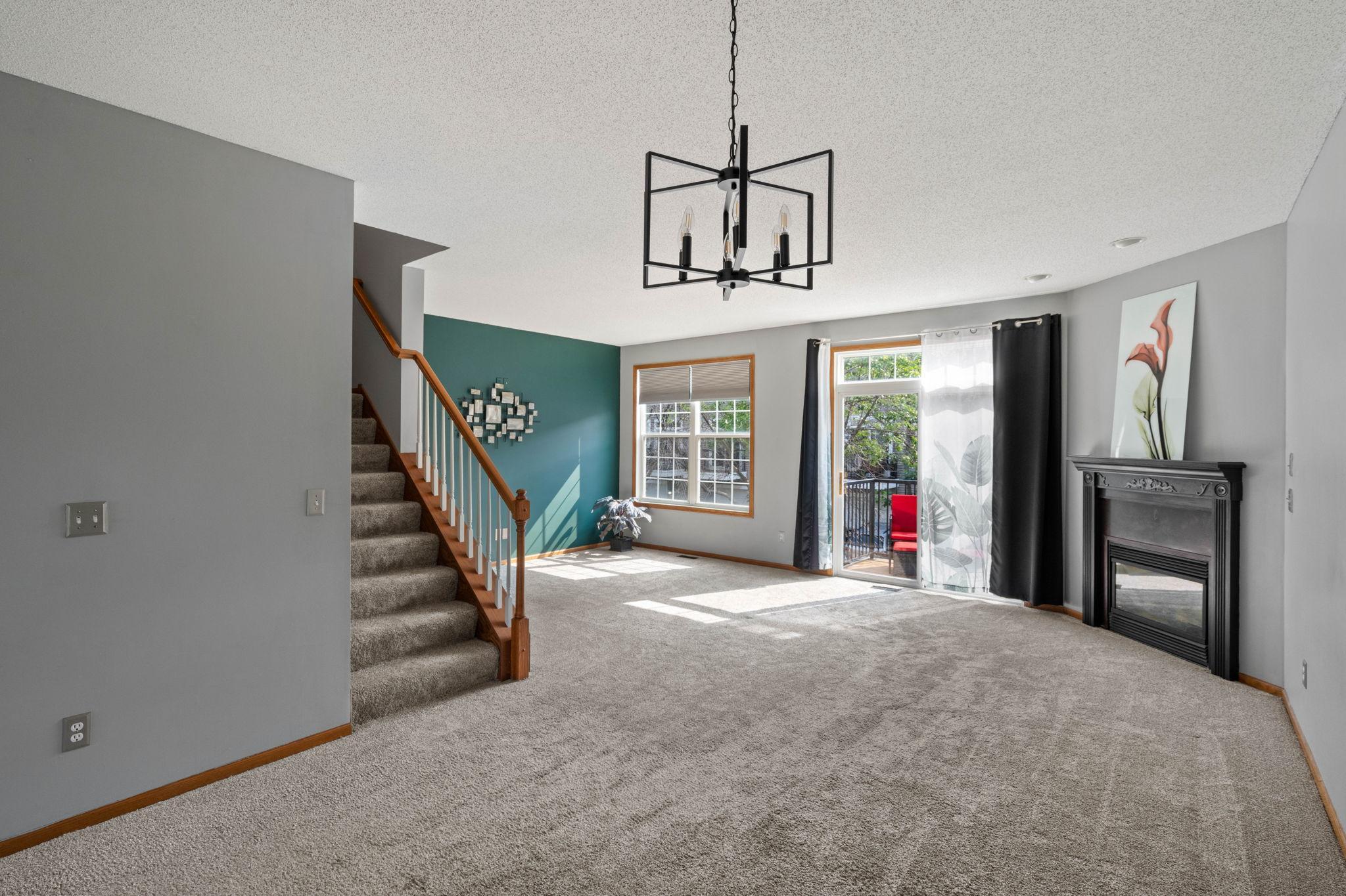 1671 Crossings Boulevard Property Photo 3