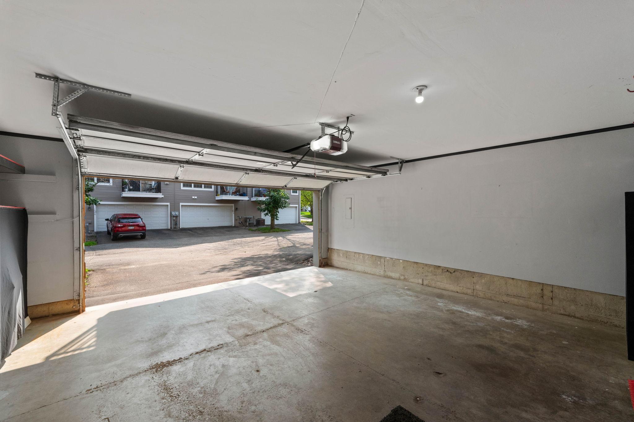 1671 Crossings Boulevard Property Photo 34