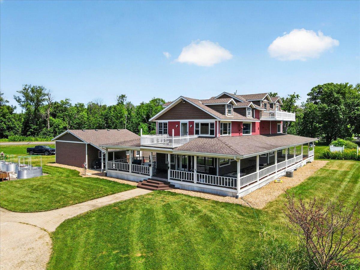 43063 State Highway 18 Property Photo 5