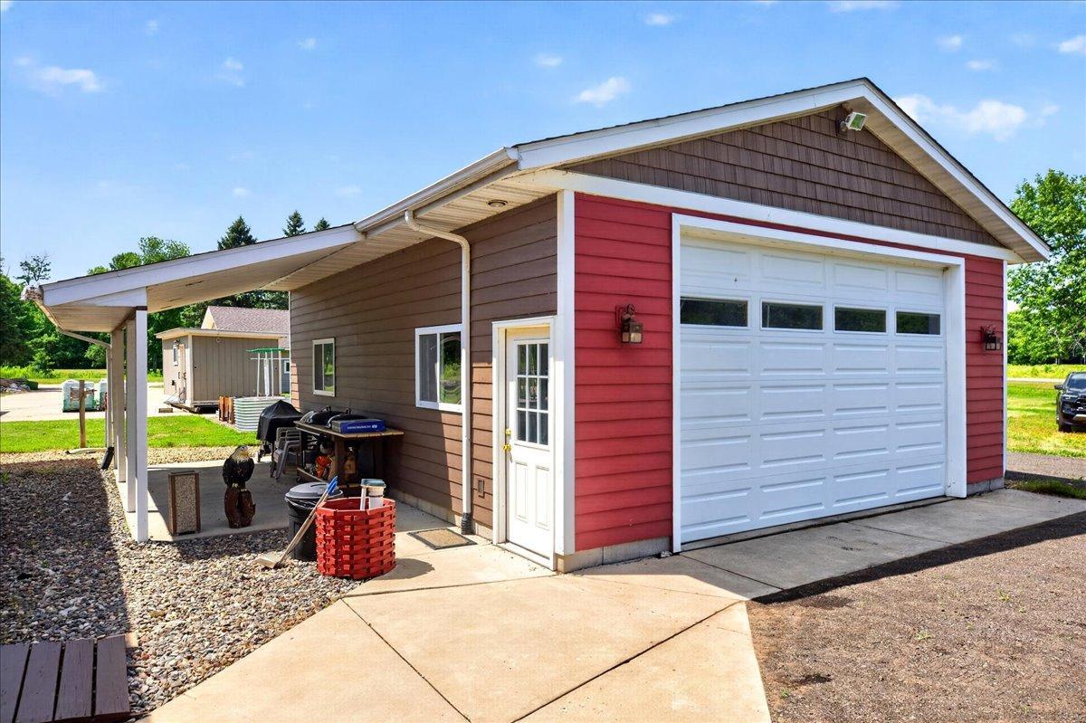 43063 State Highway 18 Property Photo 15