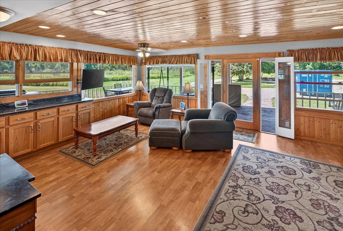 43063 State Highway 18 Property Photo 34