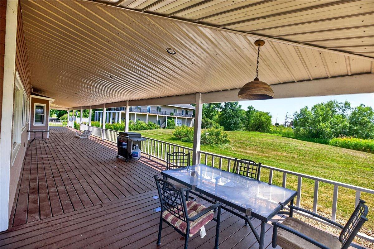 43063 State Highway 18 Property Photo 64