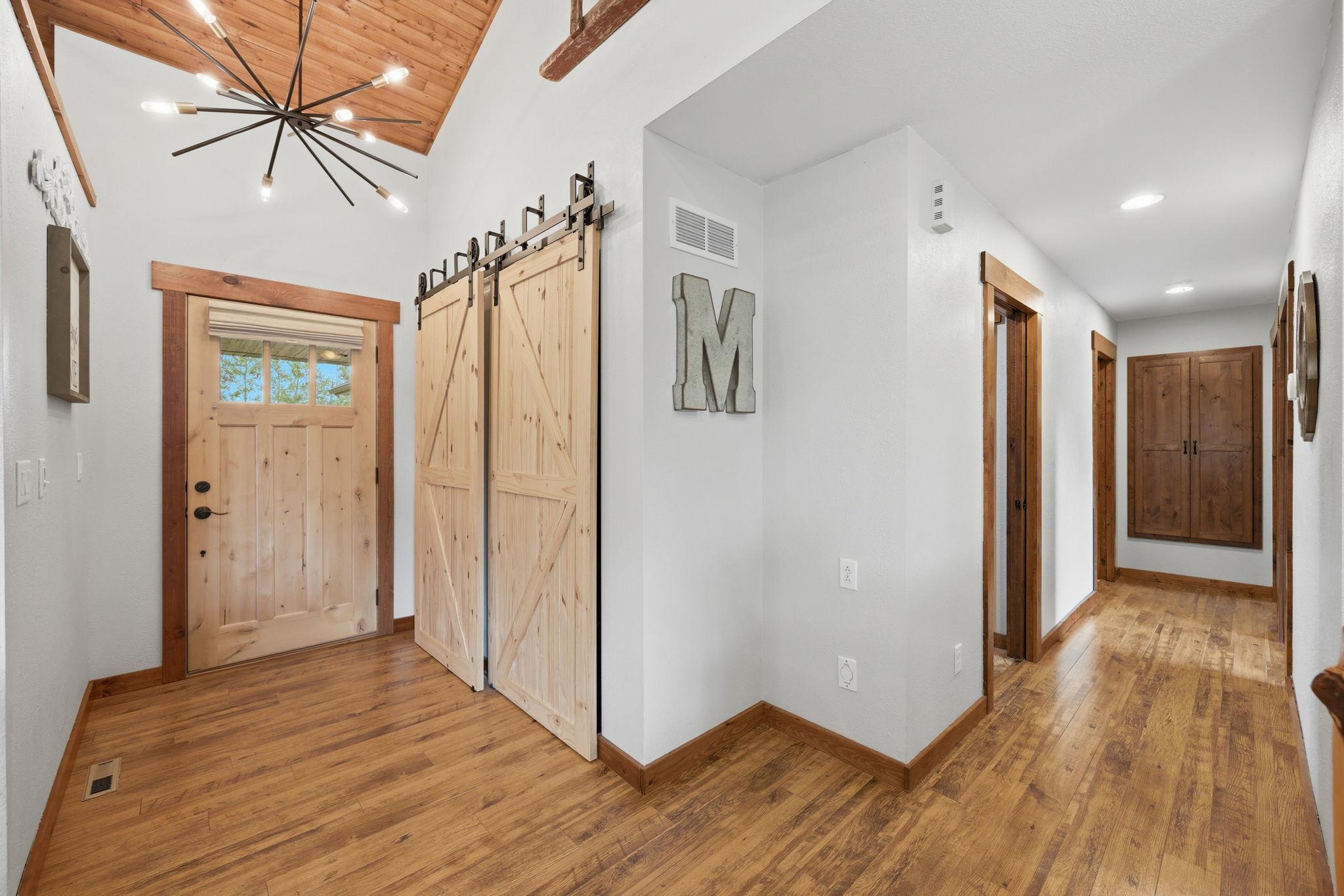 920 Isaac Road Nw Property Photo 10