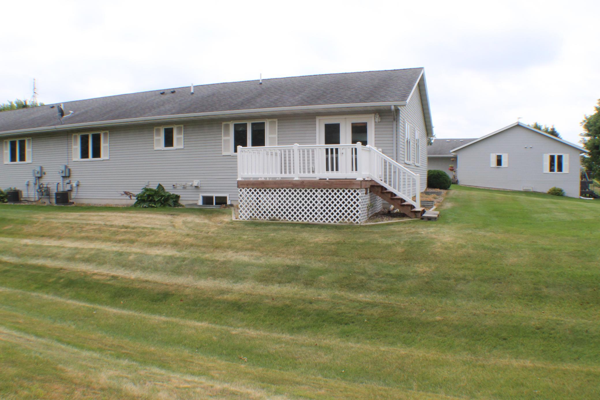 913 Anderson Way Property Photo 2