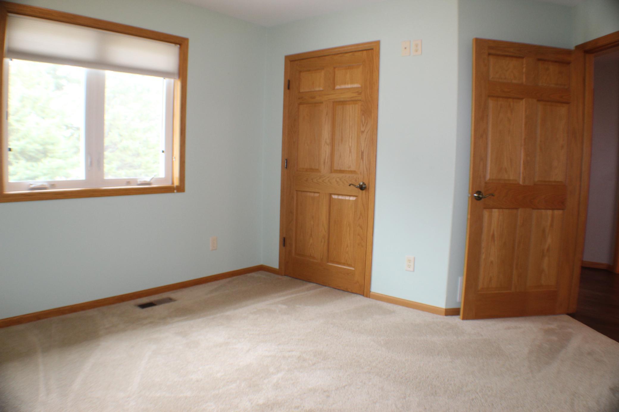 913 Anderson Way Property Photo 12