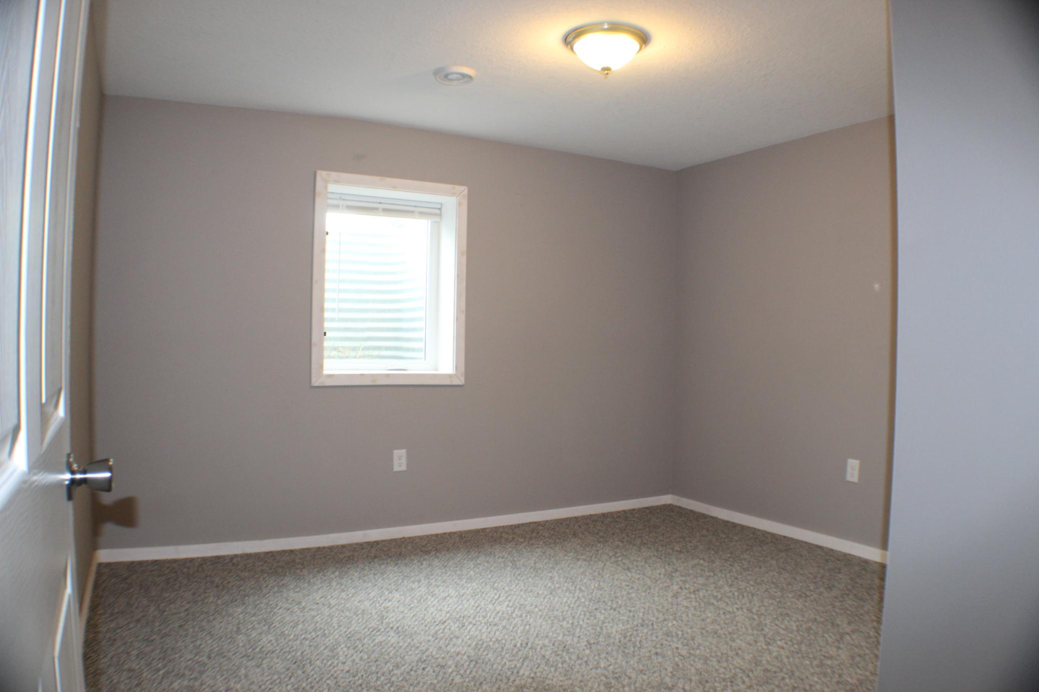 913 Anderson Way Property Photo 24