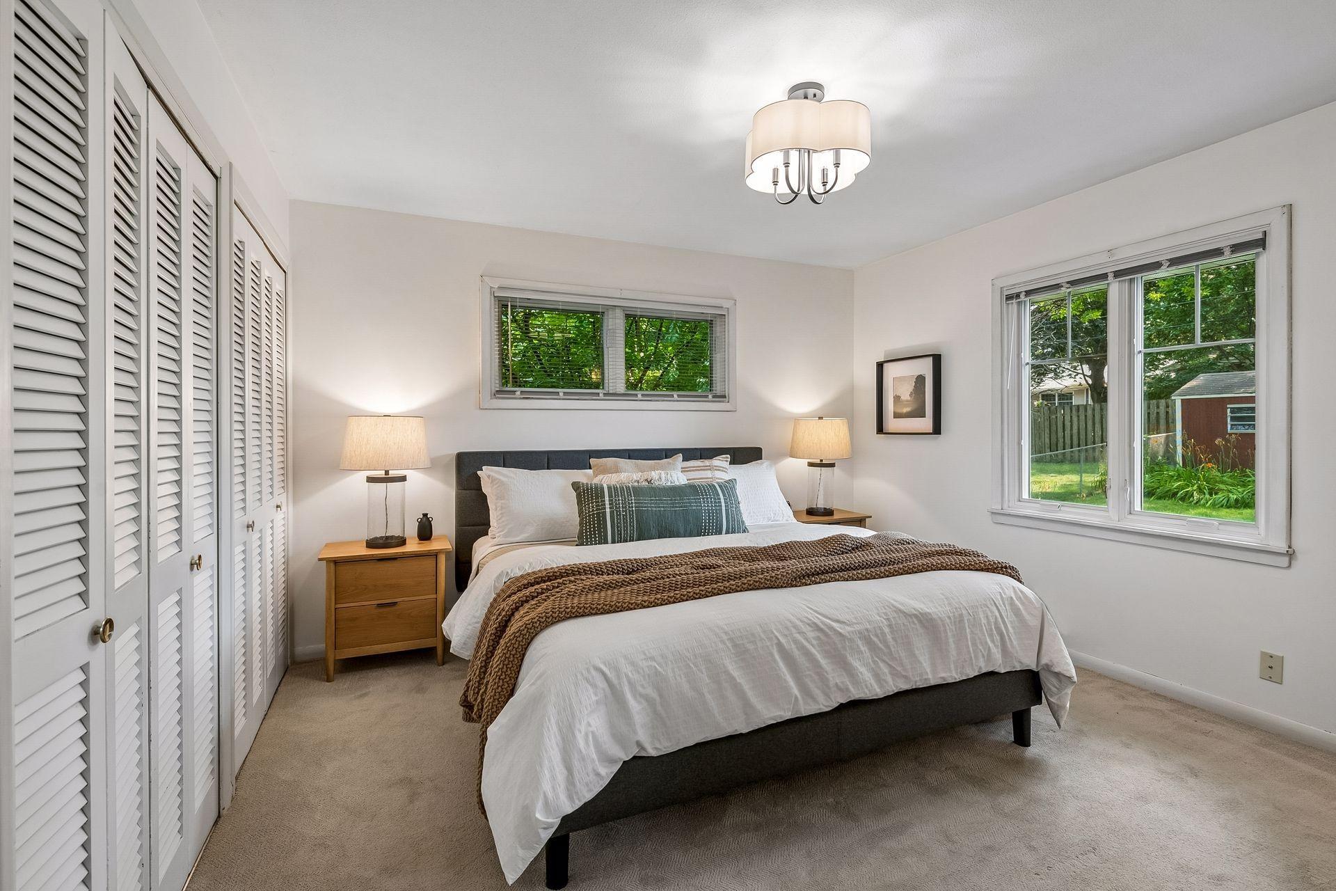 4725 School Road Property Photo 11