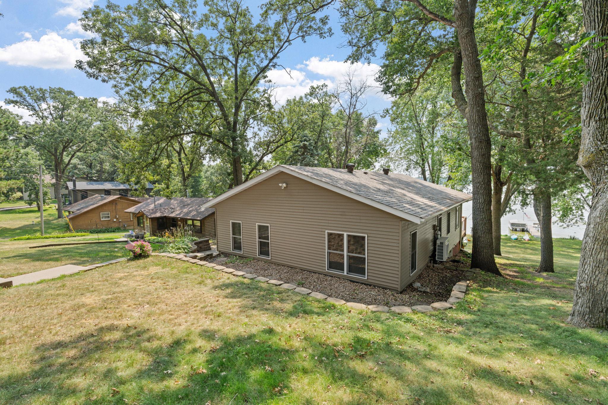 11426 54th Street Property Photo 2