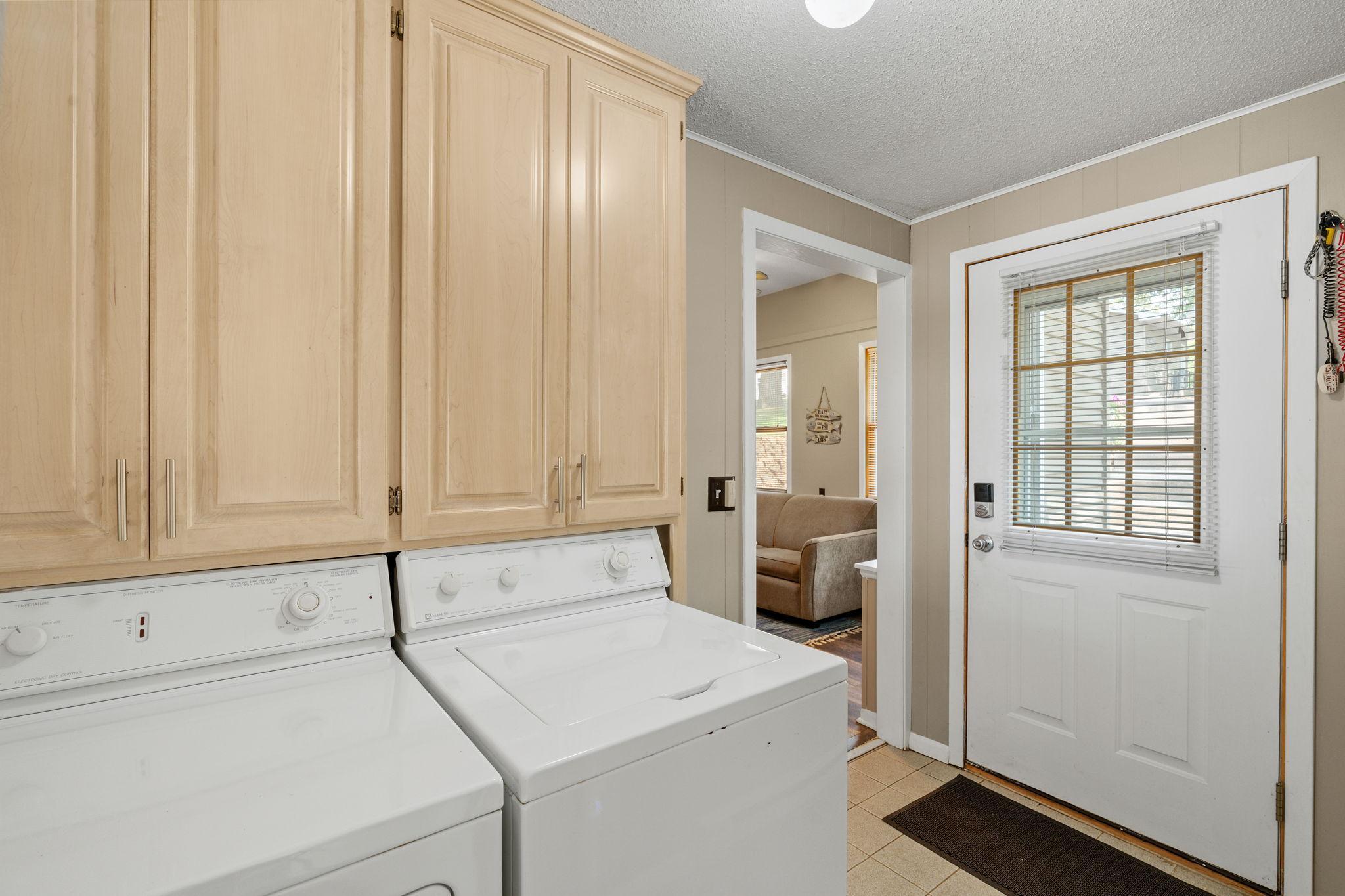 11426 54th Street Property Photo 10