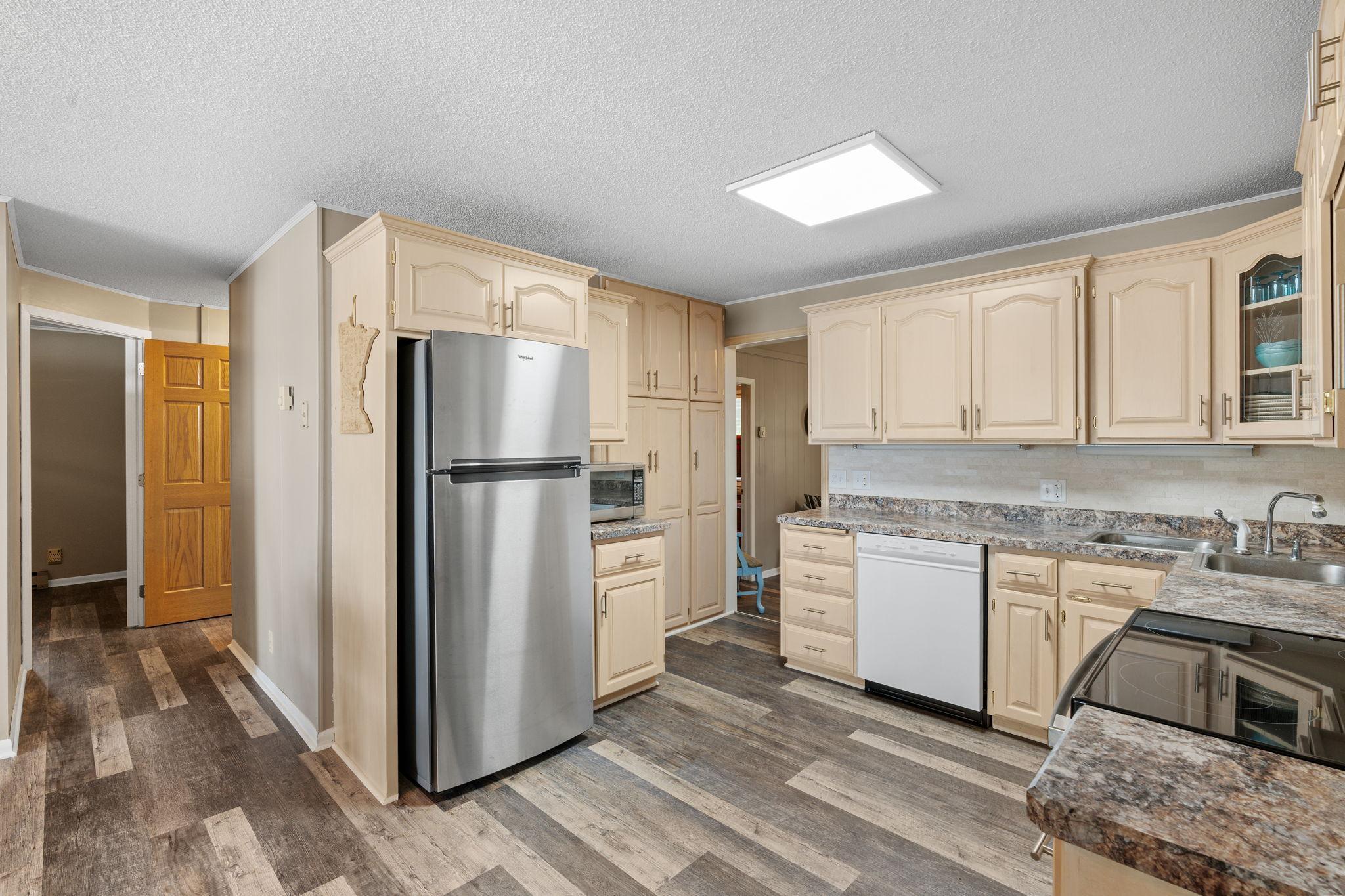 11426 54th Street Property Photo 22