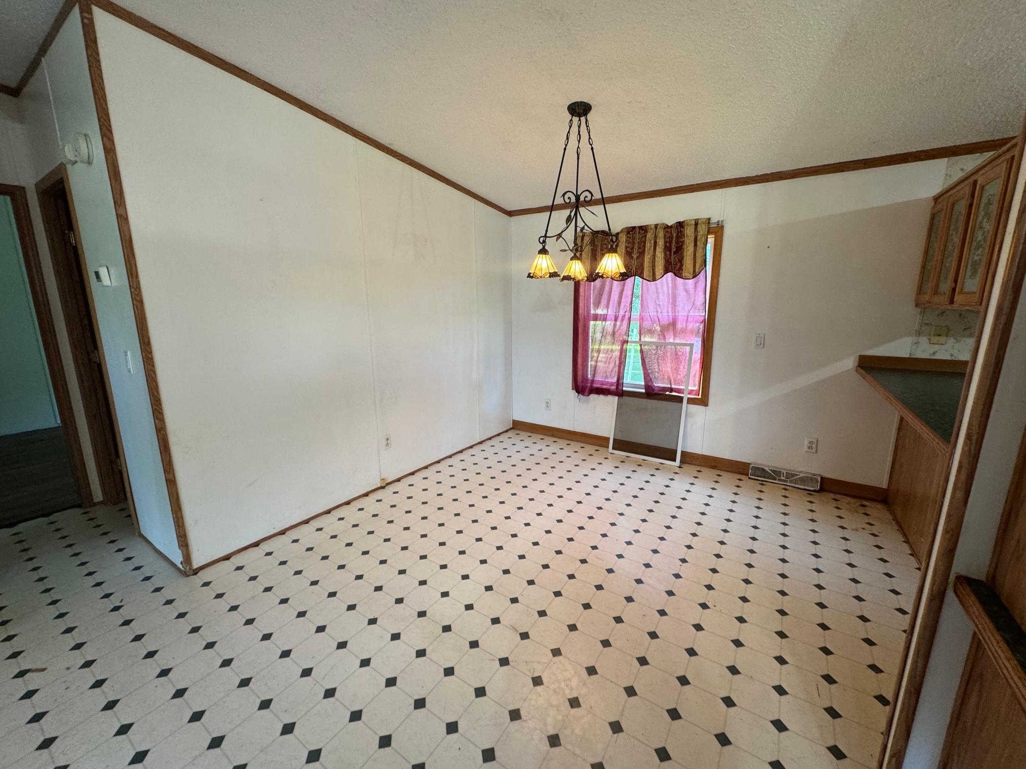 6292 3rd Street Property Photo 7