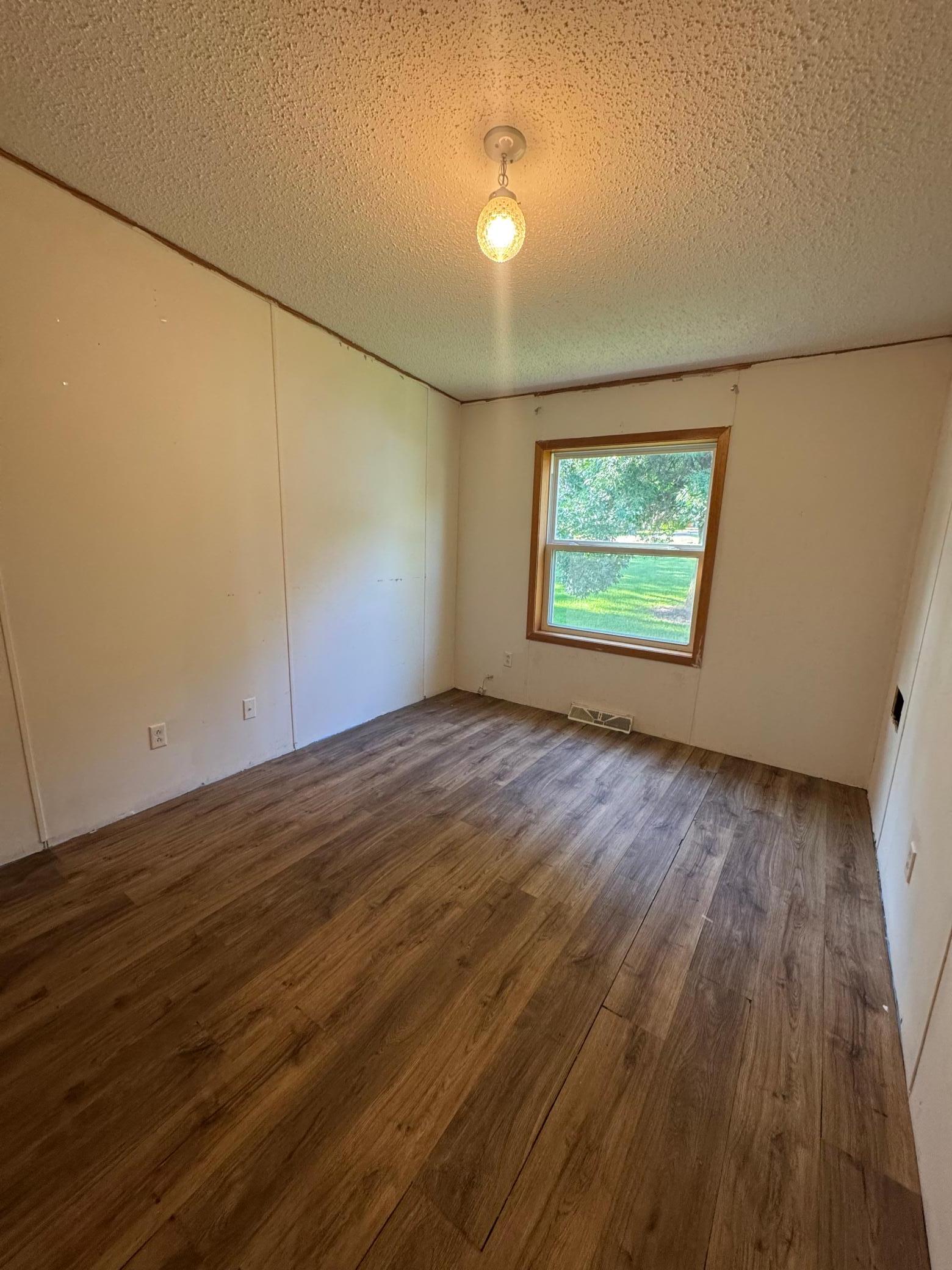 6292 3rd Street Property Photo 9