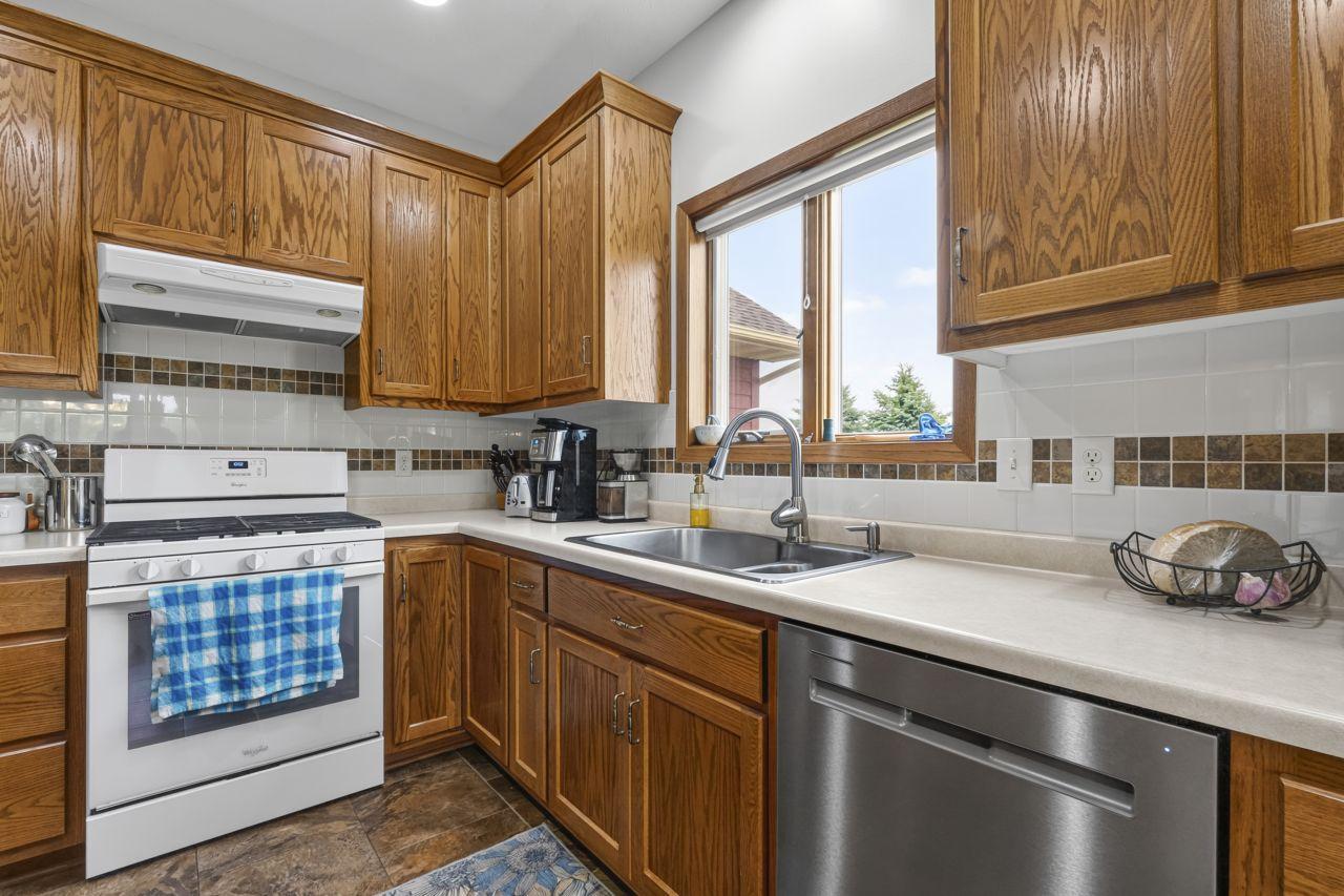 5655 154th Street E Property Photo 6